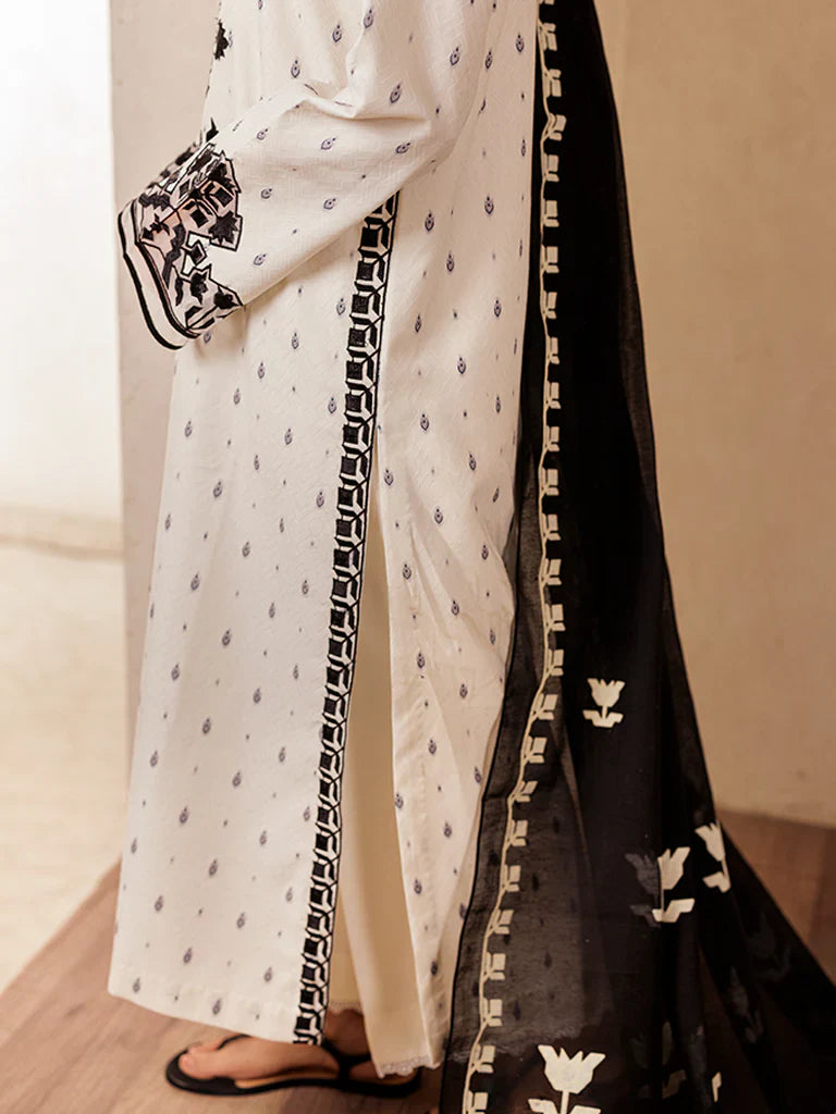 Amari Jacquard - 05