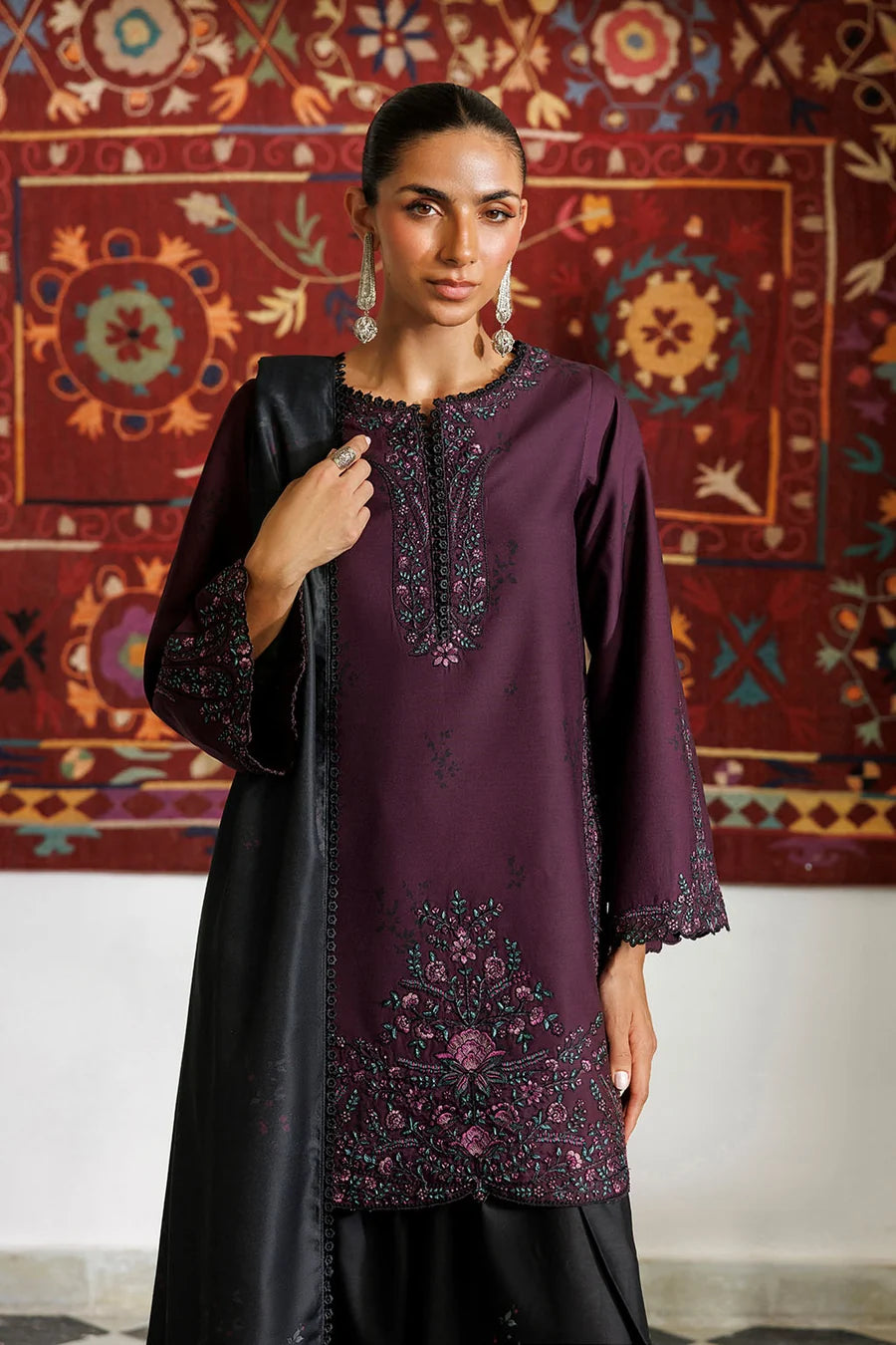 Iznik - Pre-Fall'26 - Printed Embroidered Viscose - IPF-22