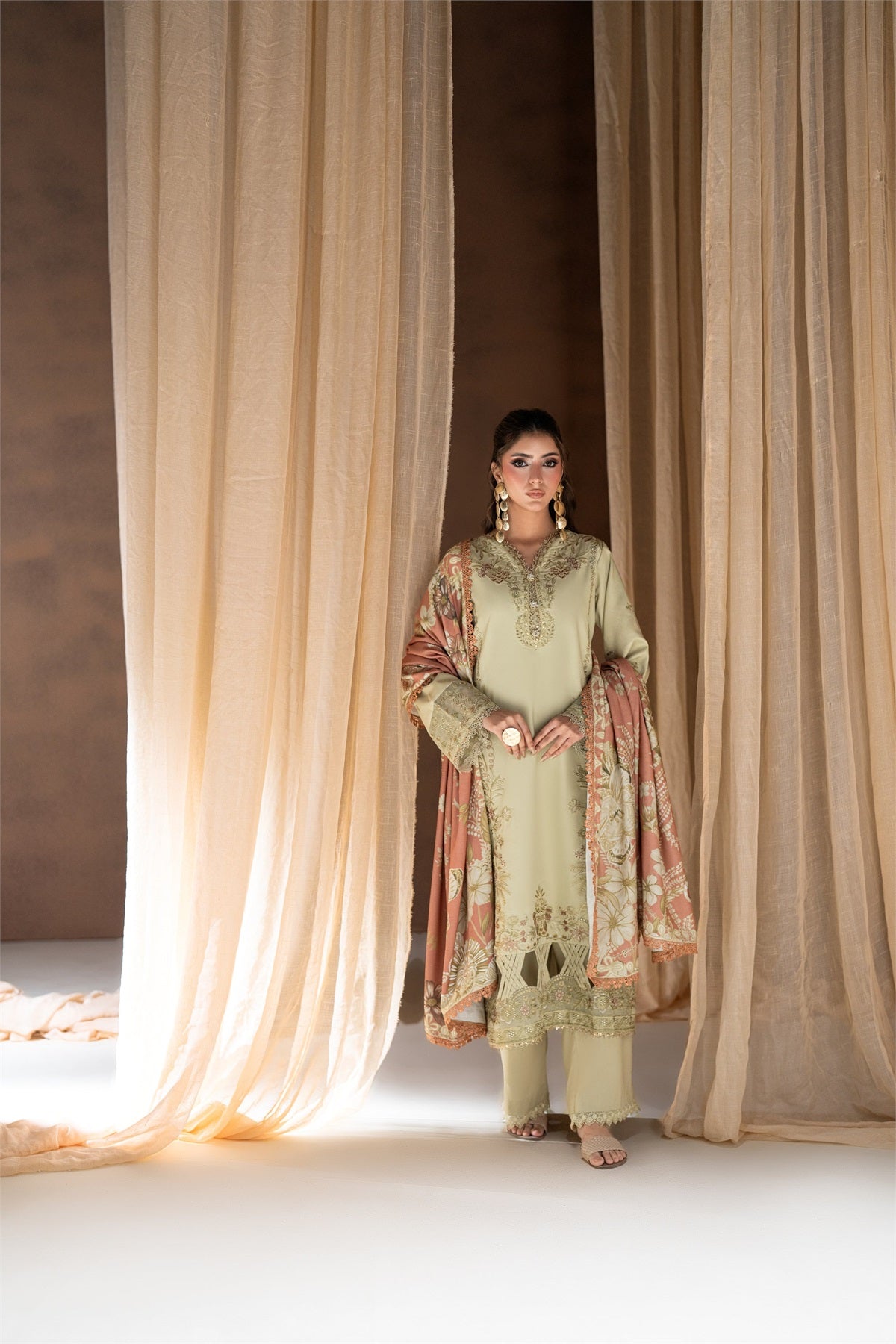 Coral - Rangrez-The Linen Edit - Aaina CRA-04-A