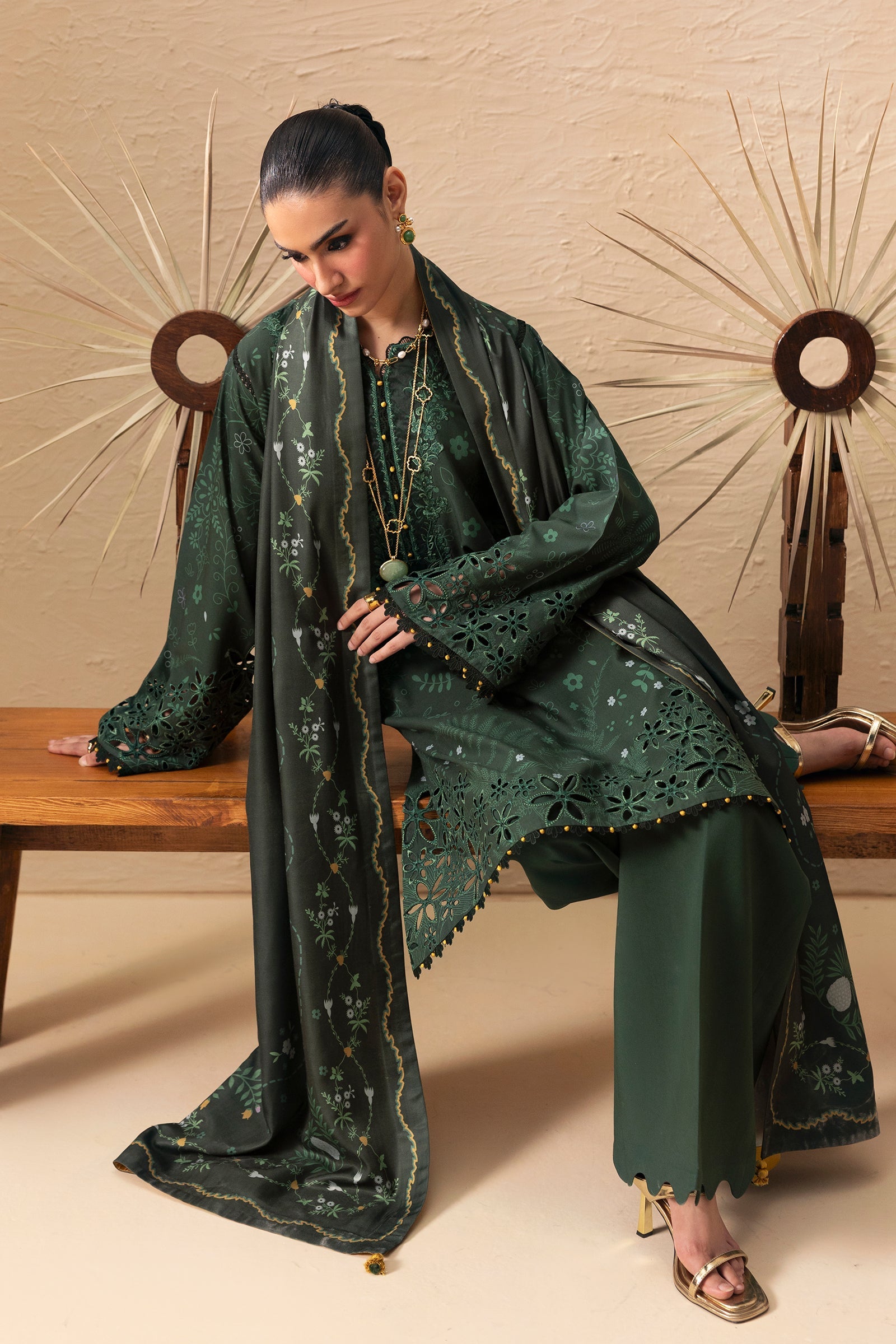 Qalamkar - QPrints Winter '26 - Linen - QPW-04 (B) Elaris
