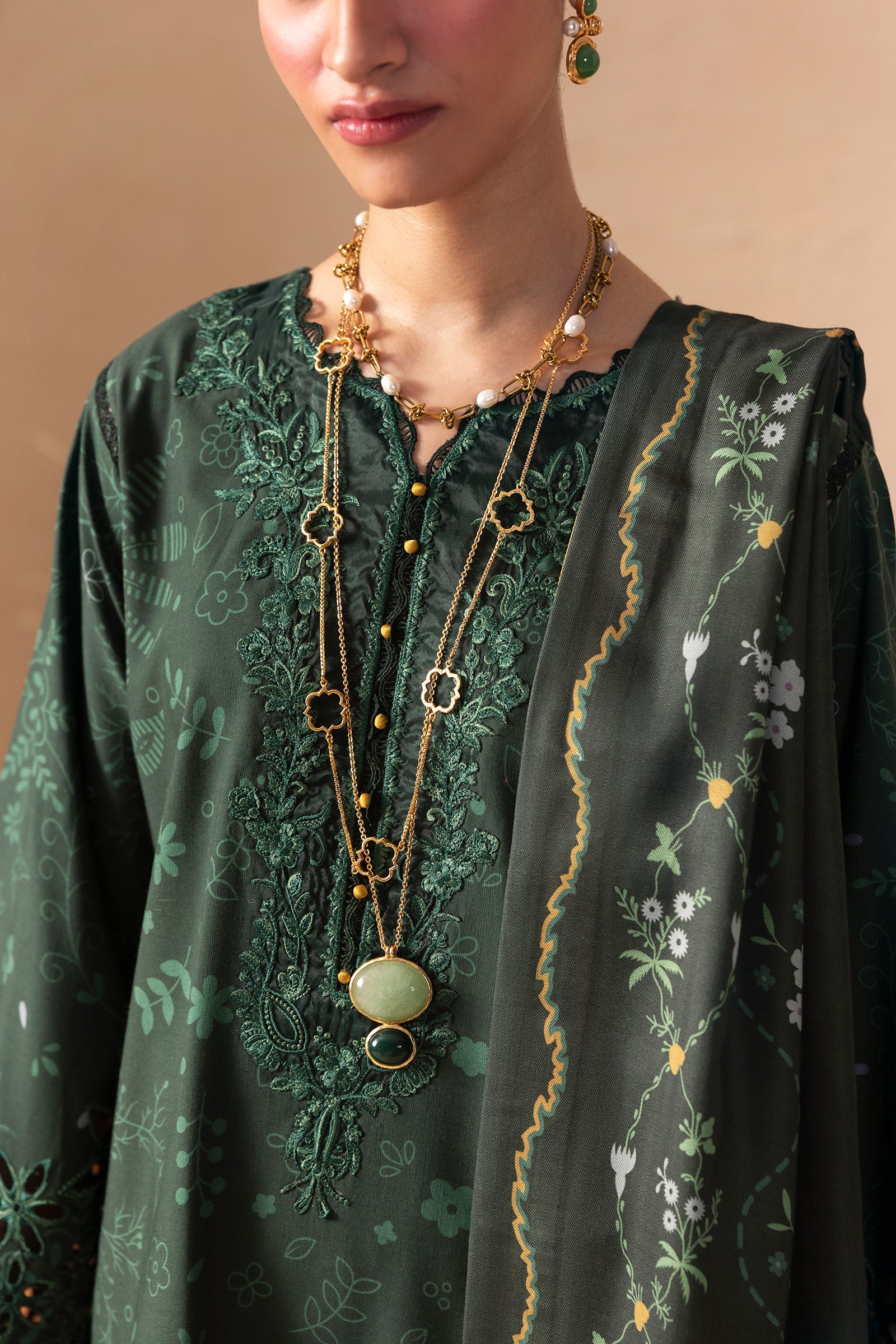 Qalamkar - QPrints Winter '26 - Linen - QPW-04 (B) Elaris