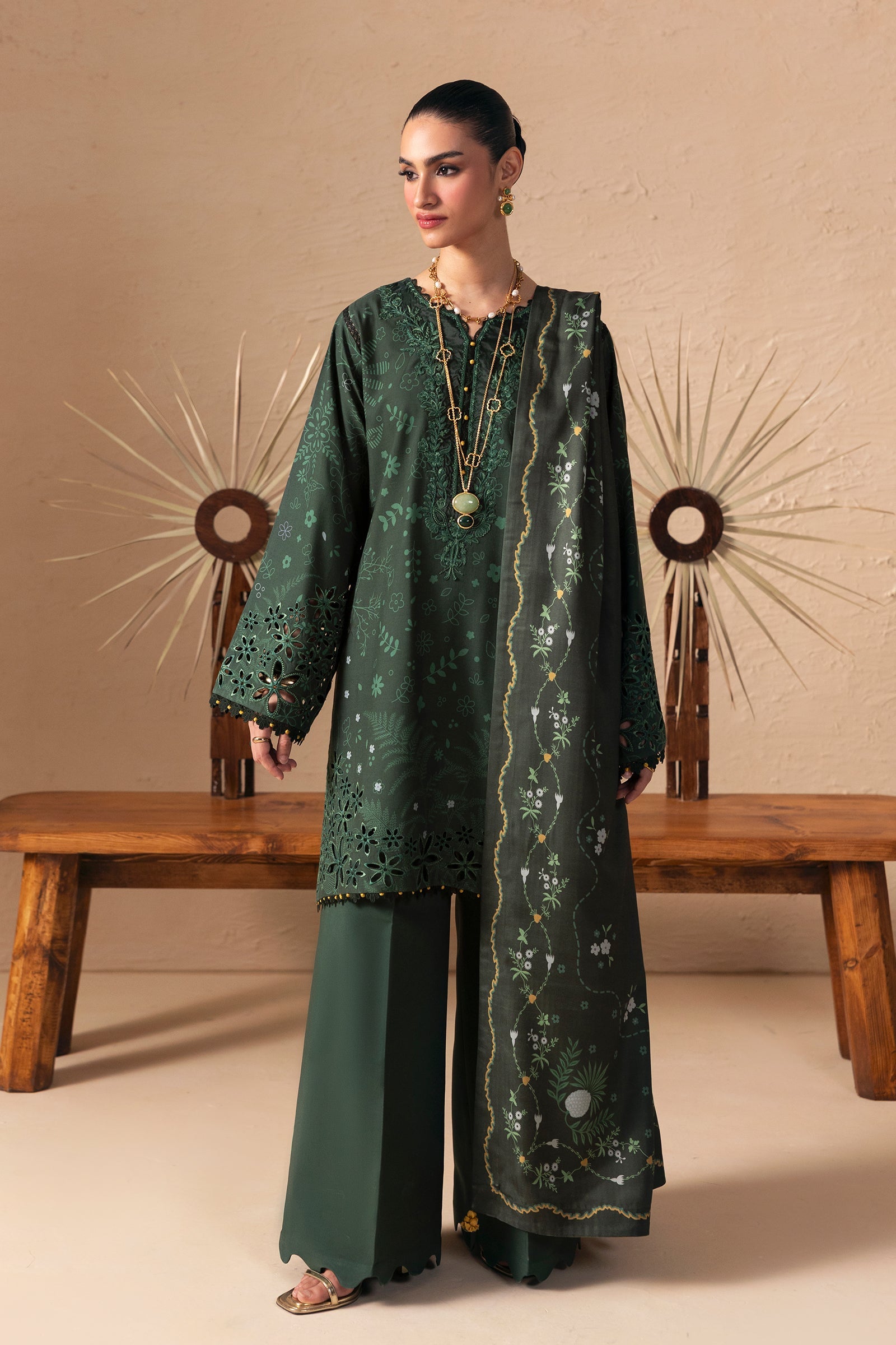 Qalamkar - QPrints Winter '26 - Linen - QPW-04 (B) Elaris