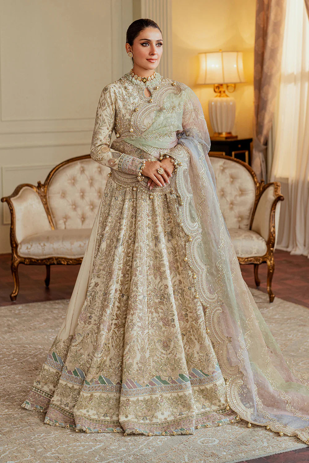 EMBROIDERED NET CH13-06