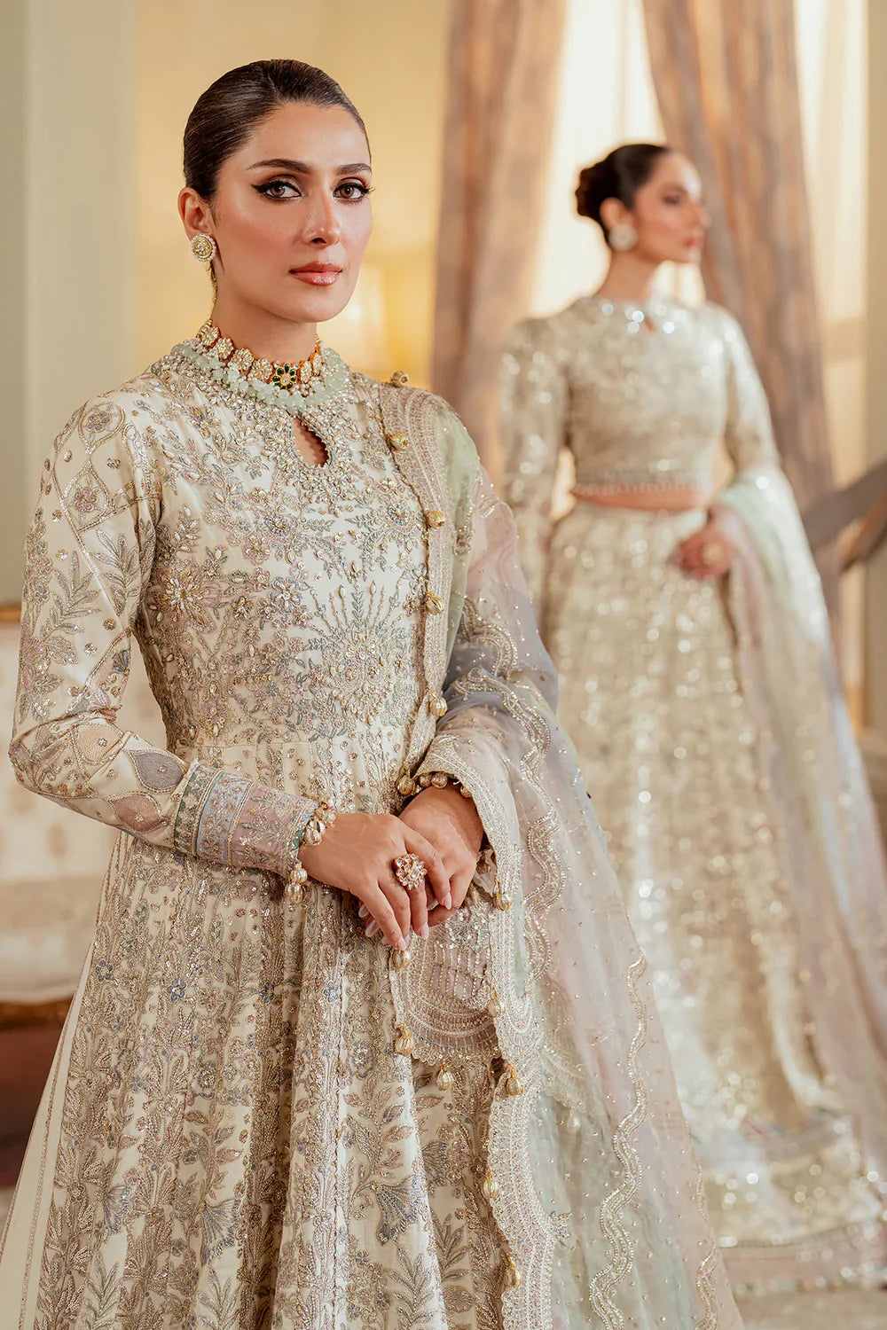 EMBROIDERED NET CH13-06