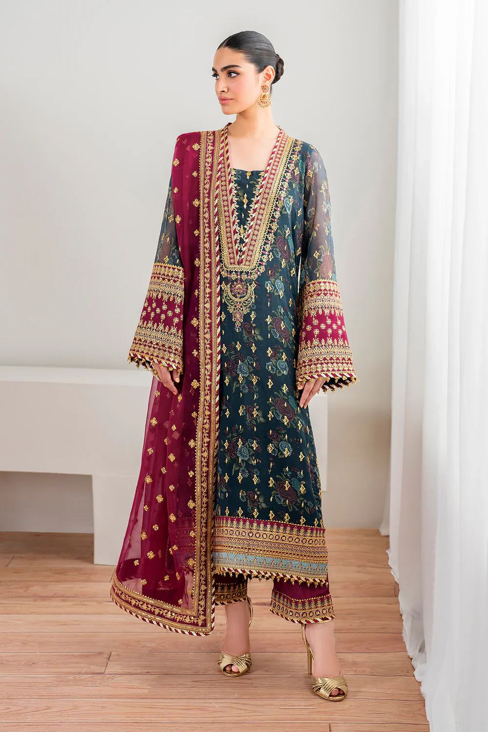 EMBROIDERED CHIFFON UF-689