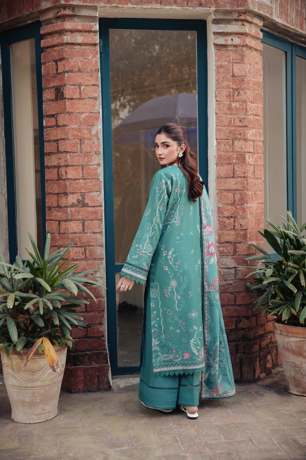 Lawn - Premium Prints - FFF- 10