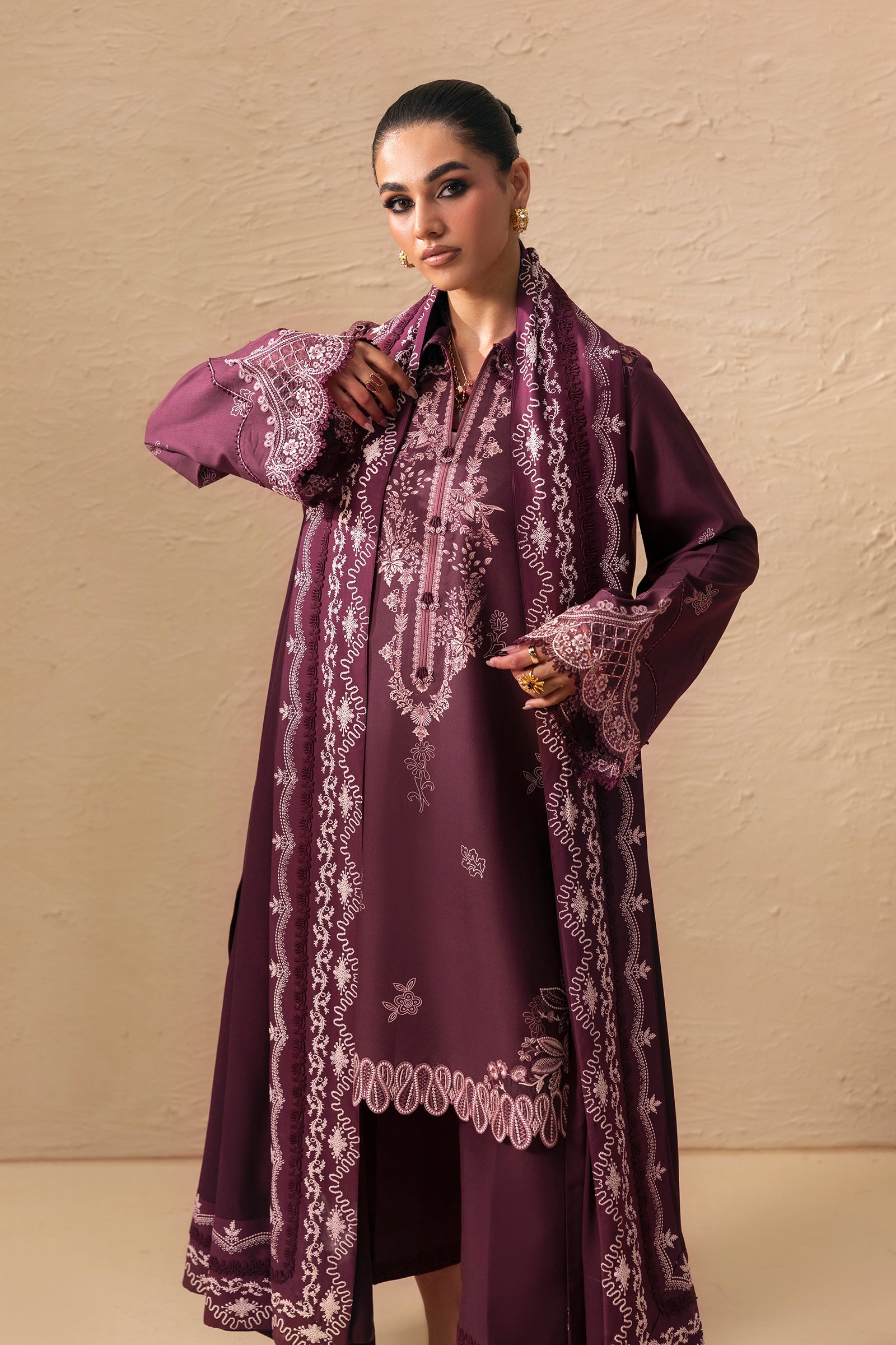 Qalamkar - QPrints Winter '26 - Linen - QPW-02 (B) Veena