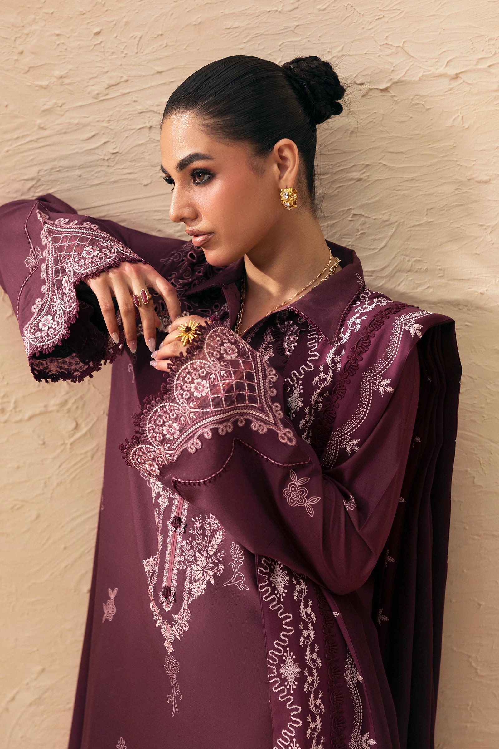 Qalamkar - QPrints Winter '26 - Linen - QPW-02 (B) Veena