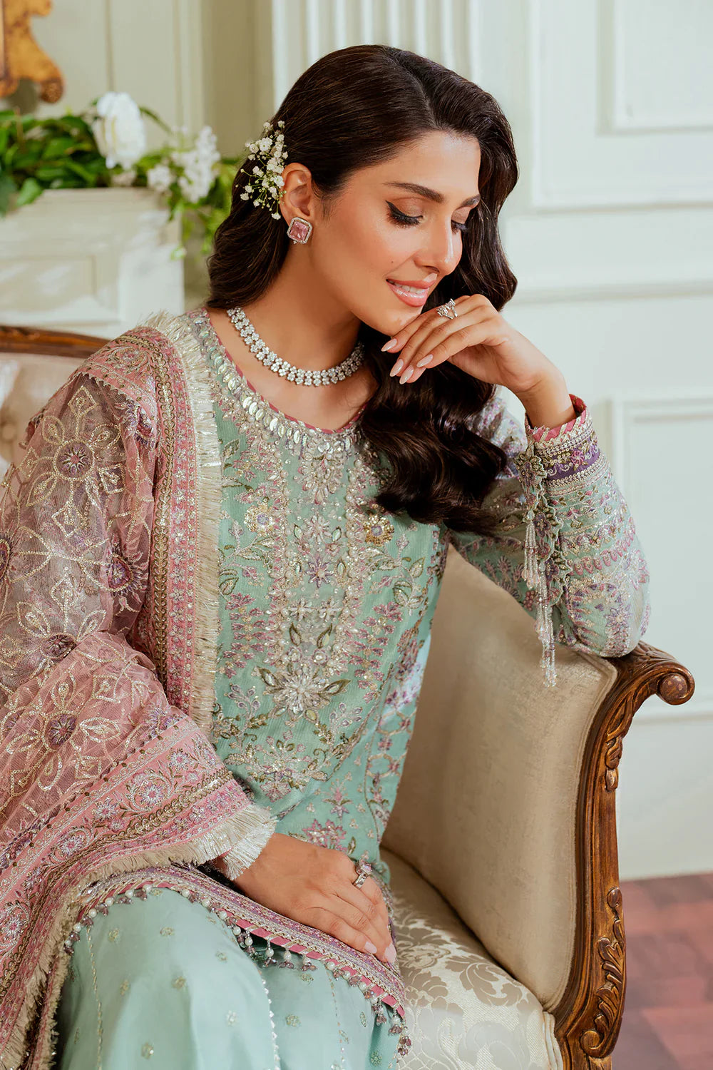 EMBROIDERED NET CH13-08