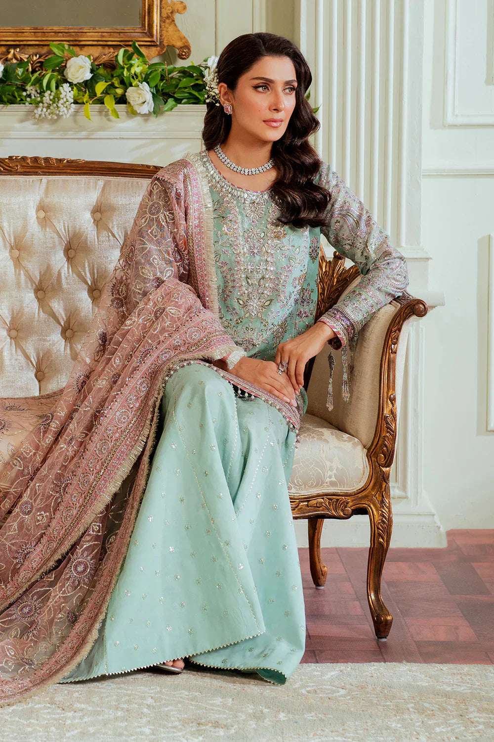 EMBROIDERED NET CH13-08