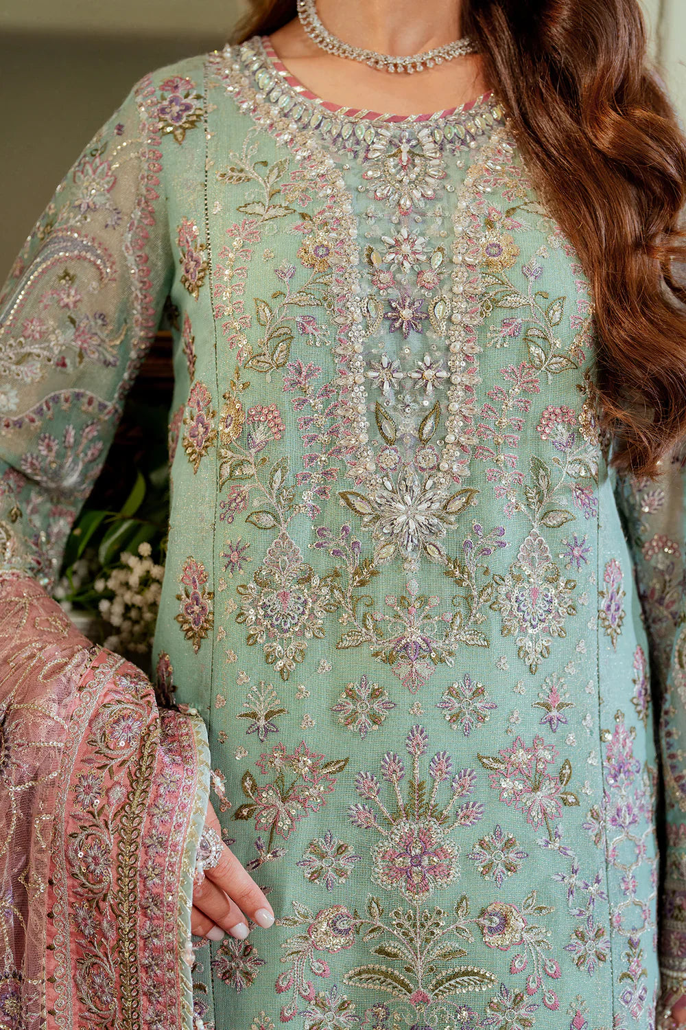 EMBROIDERED NET CH13-08