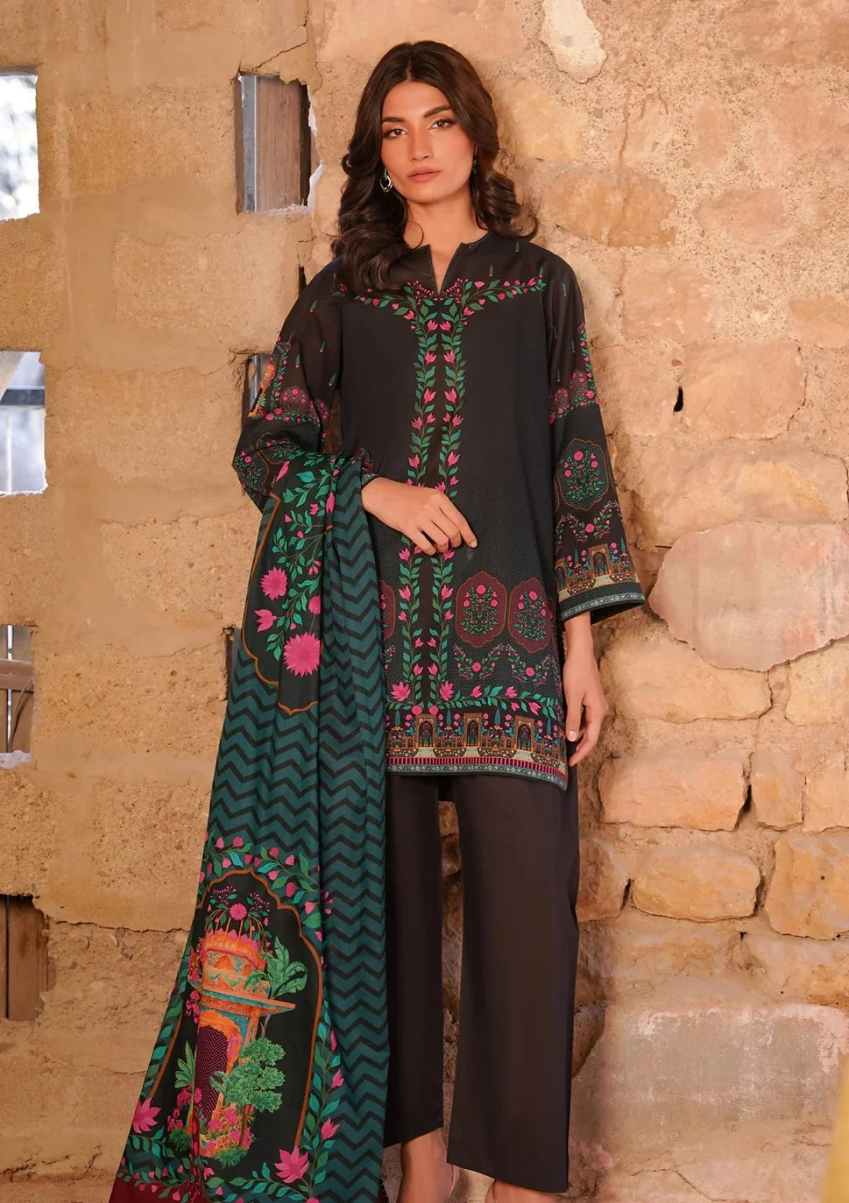 Sahar - Printed Lawn - Monochrome Bloom