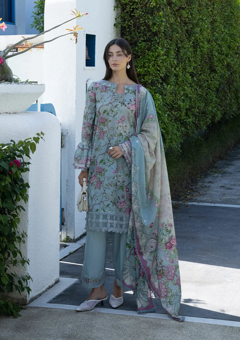 EPN-8A EIRINI BLOOM