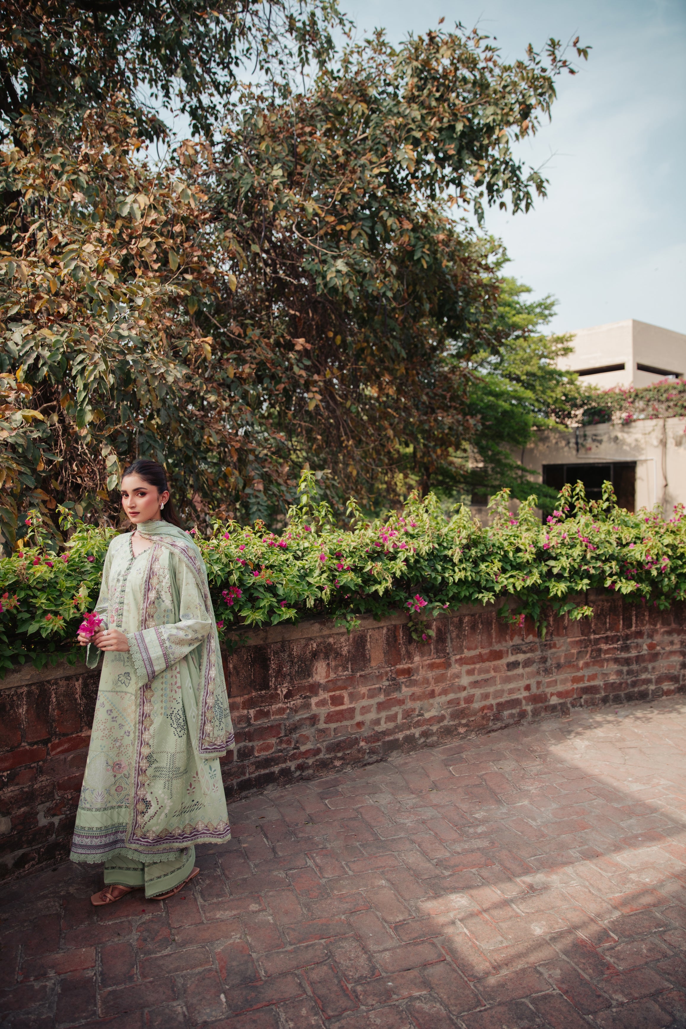 Lawn - Premium Prints - FFF- 12