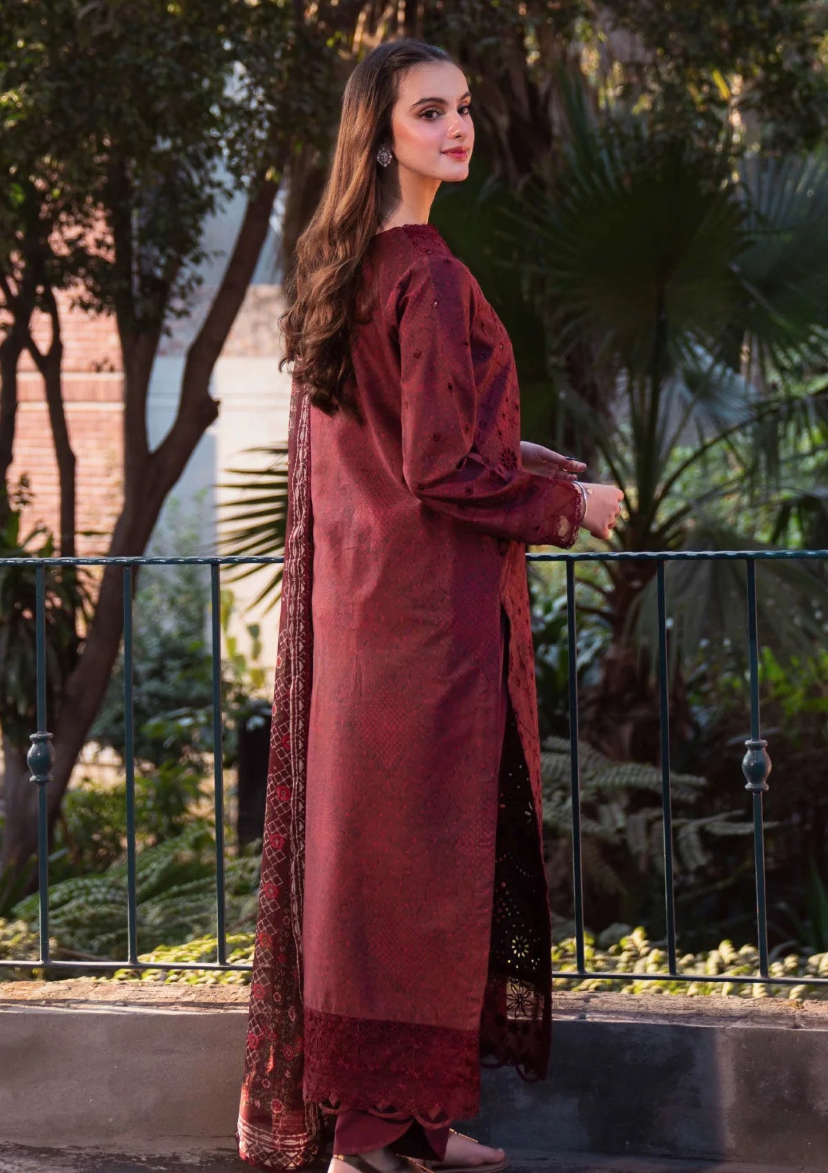 Neeshay - Lawn - Summer Lines - Printkari - GARNET