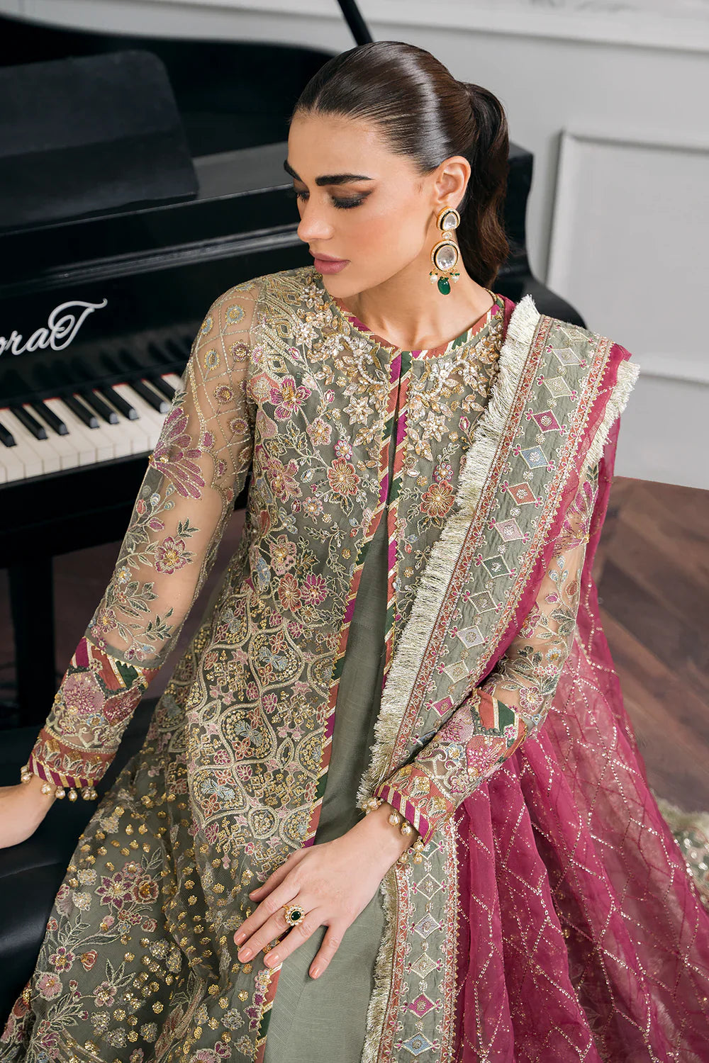 EMBROIDERED NET CH12-02