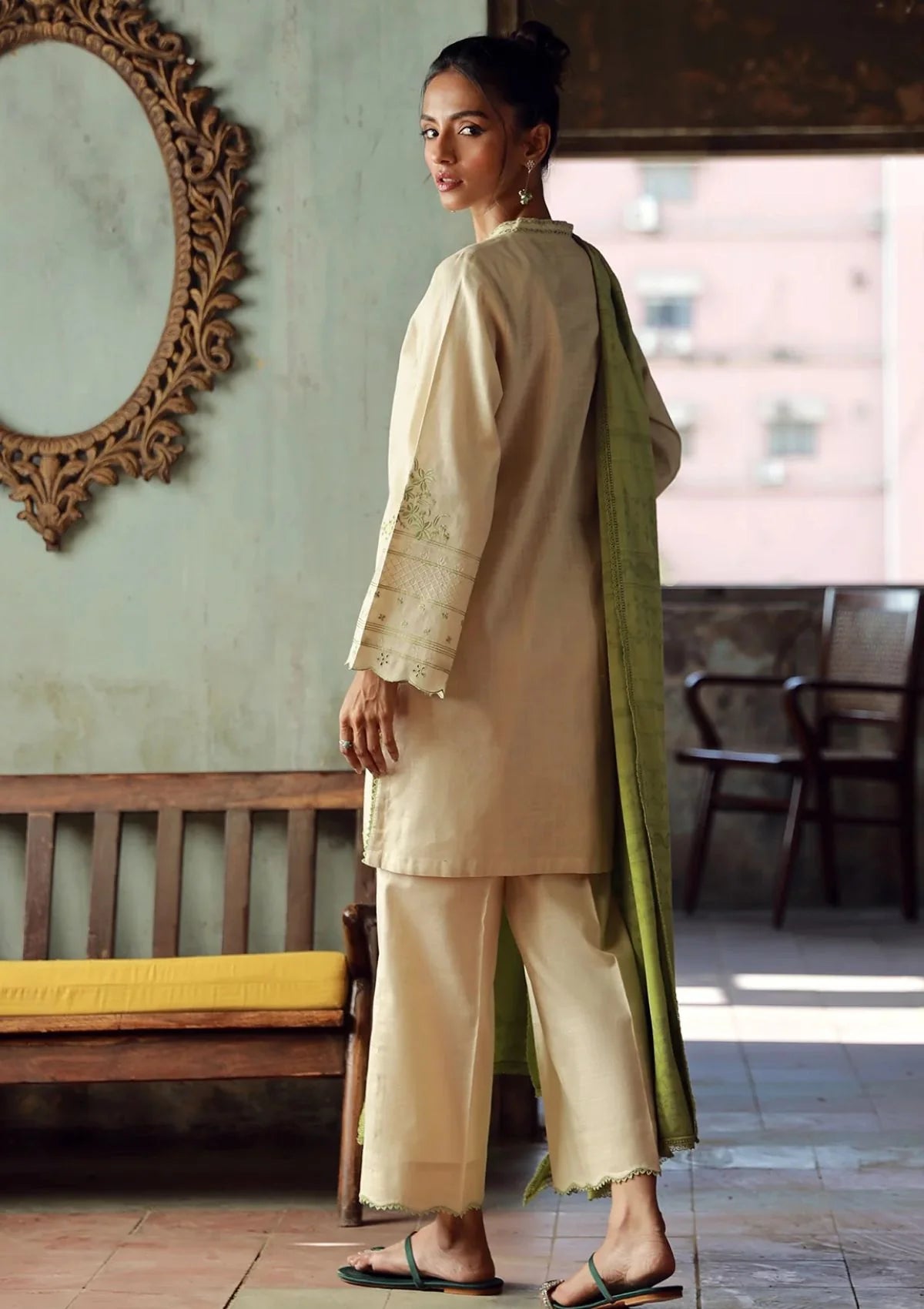 Sahar - Autumn Winter Embroidered Cross Hatch - CH-E-V1-24-04
