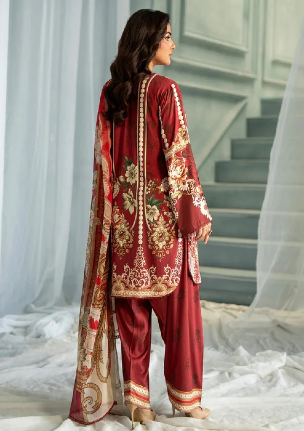 Meerak - Print Embroidered Linen - Rust Ember