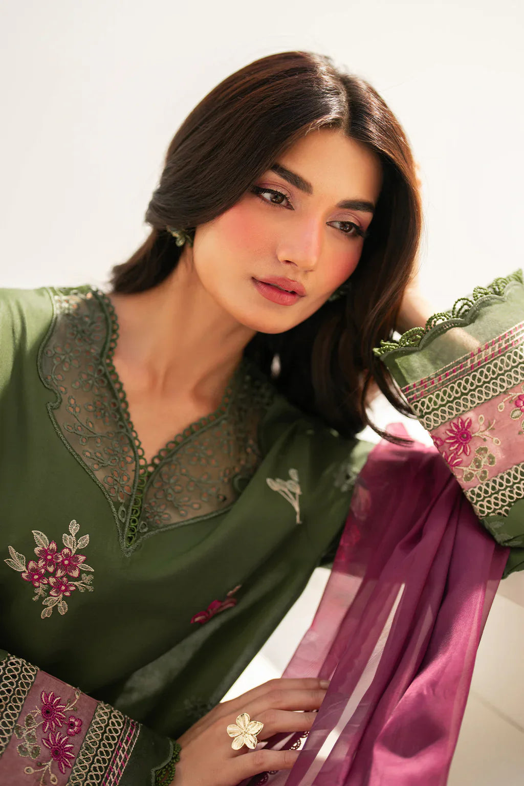 IFE-02 Embroidered Lawn
