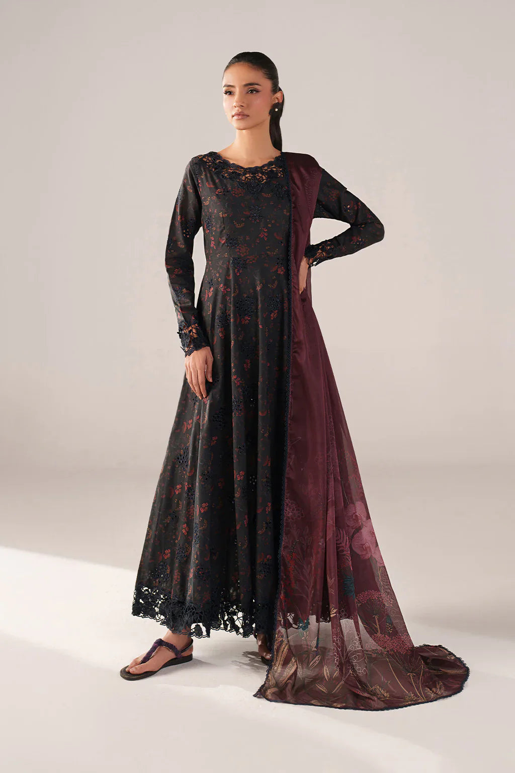 SS-09 Embroidered Lawn