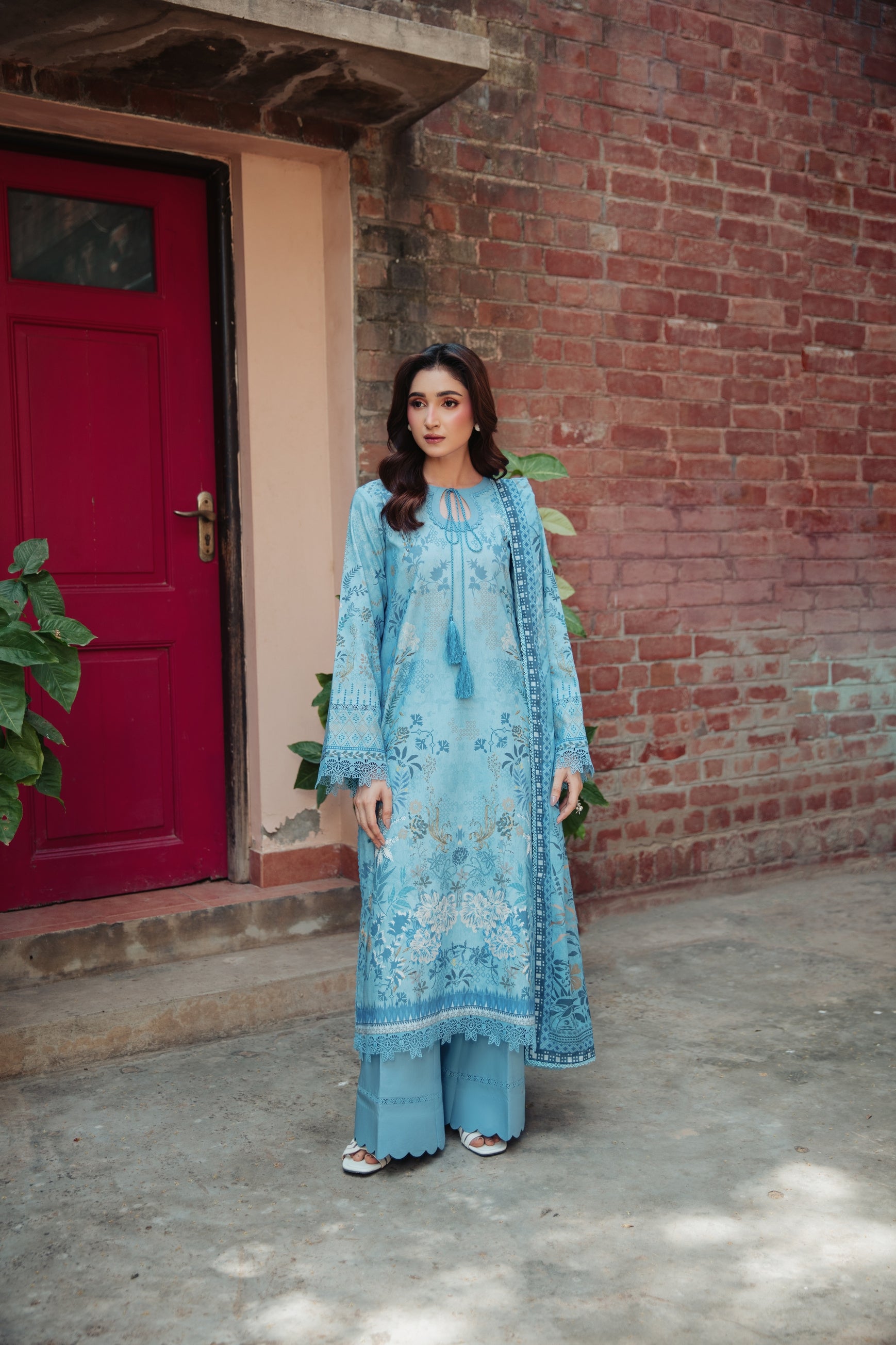 Lawn - Premium Prints - FFF- 3