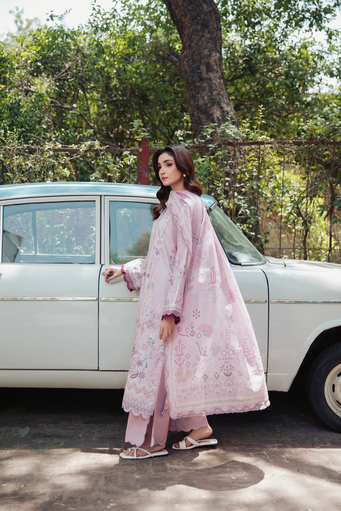 Lawn - Premium Prints - FFF- 1