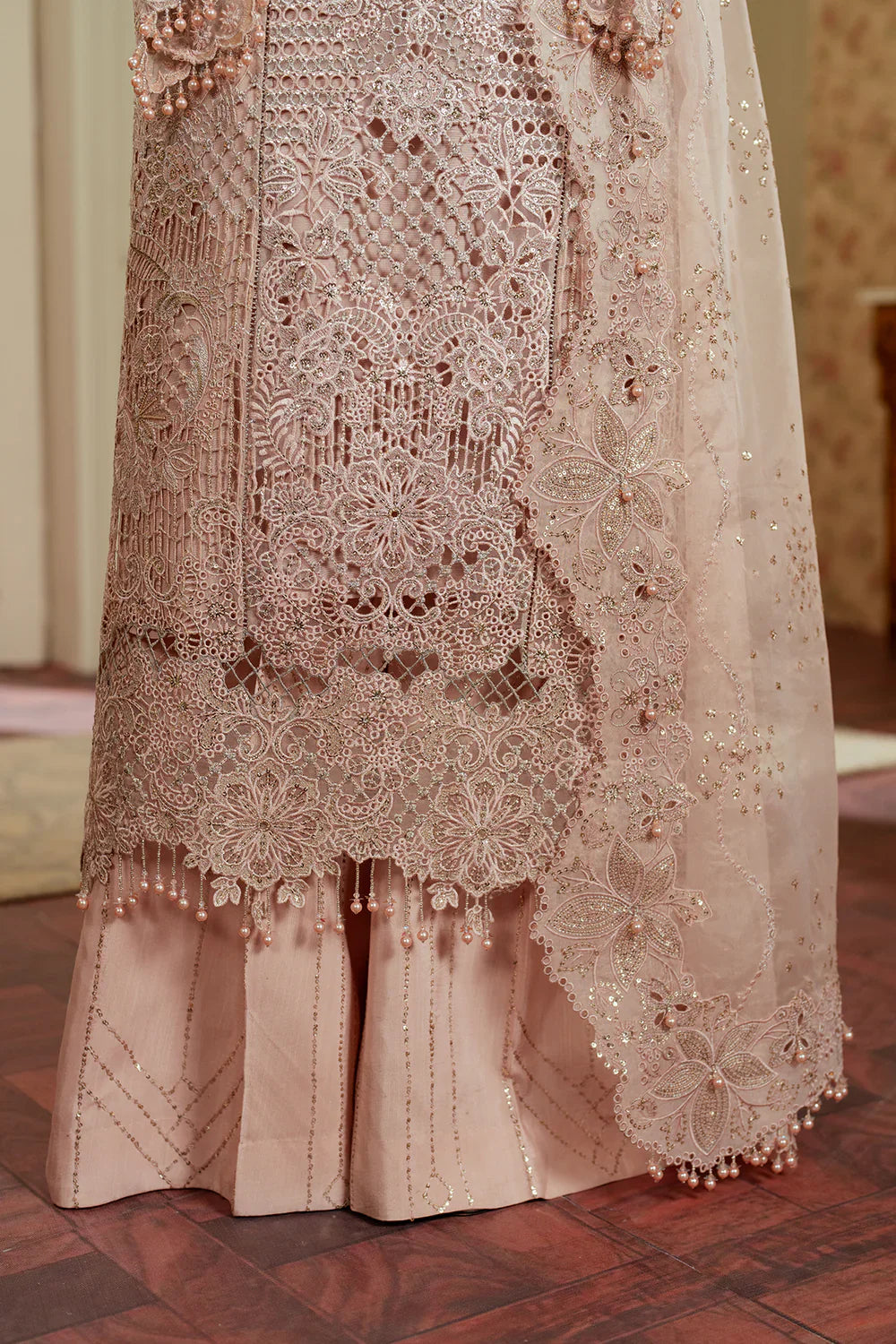 Baroque - Chantelle - Embroidered Organza CH13-04