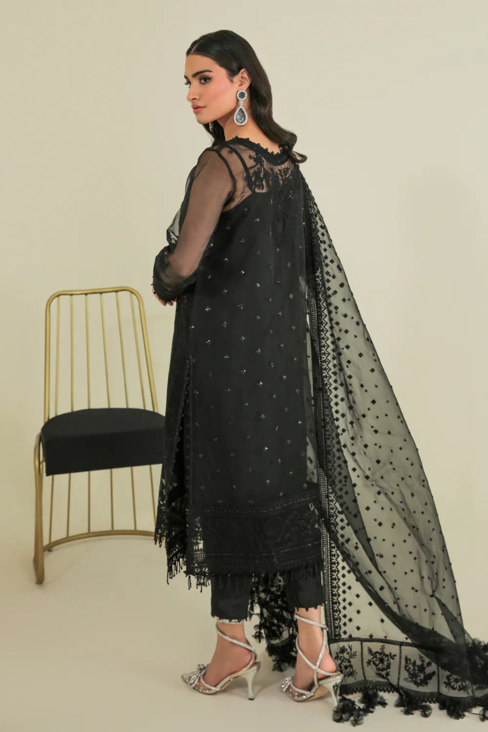 EMBROIDERED ORGANZA UF-235