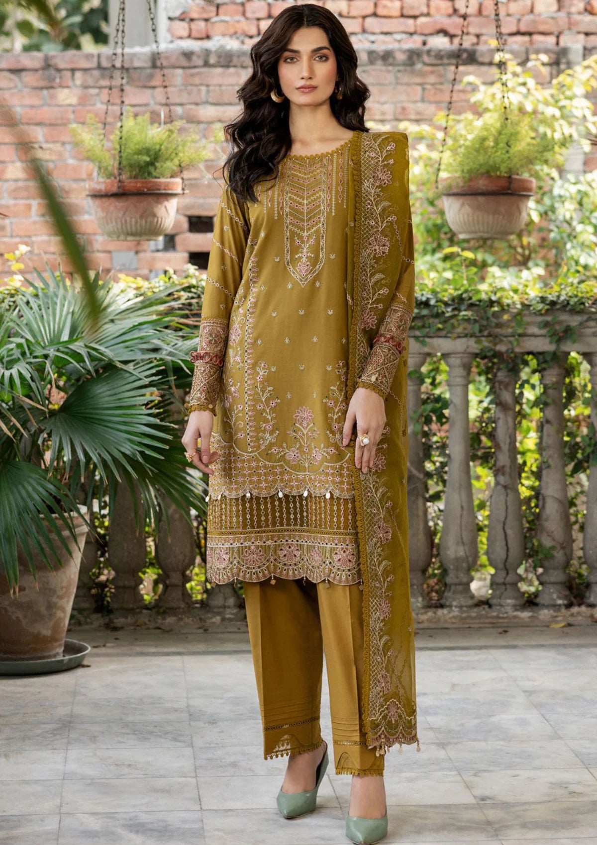 Farasha - Bahar - Embroidered Lawn 08 - Summer Bloom