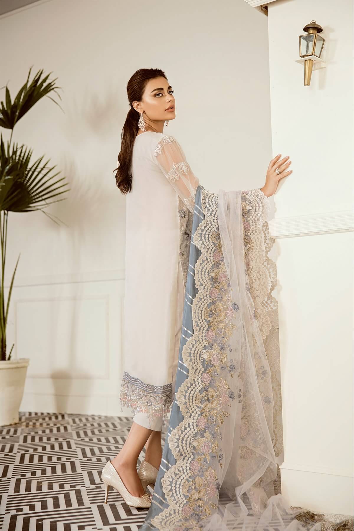Baroque - Chantelle - Embroidered Chiffon 09-Pewter