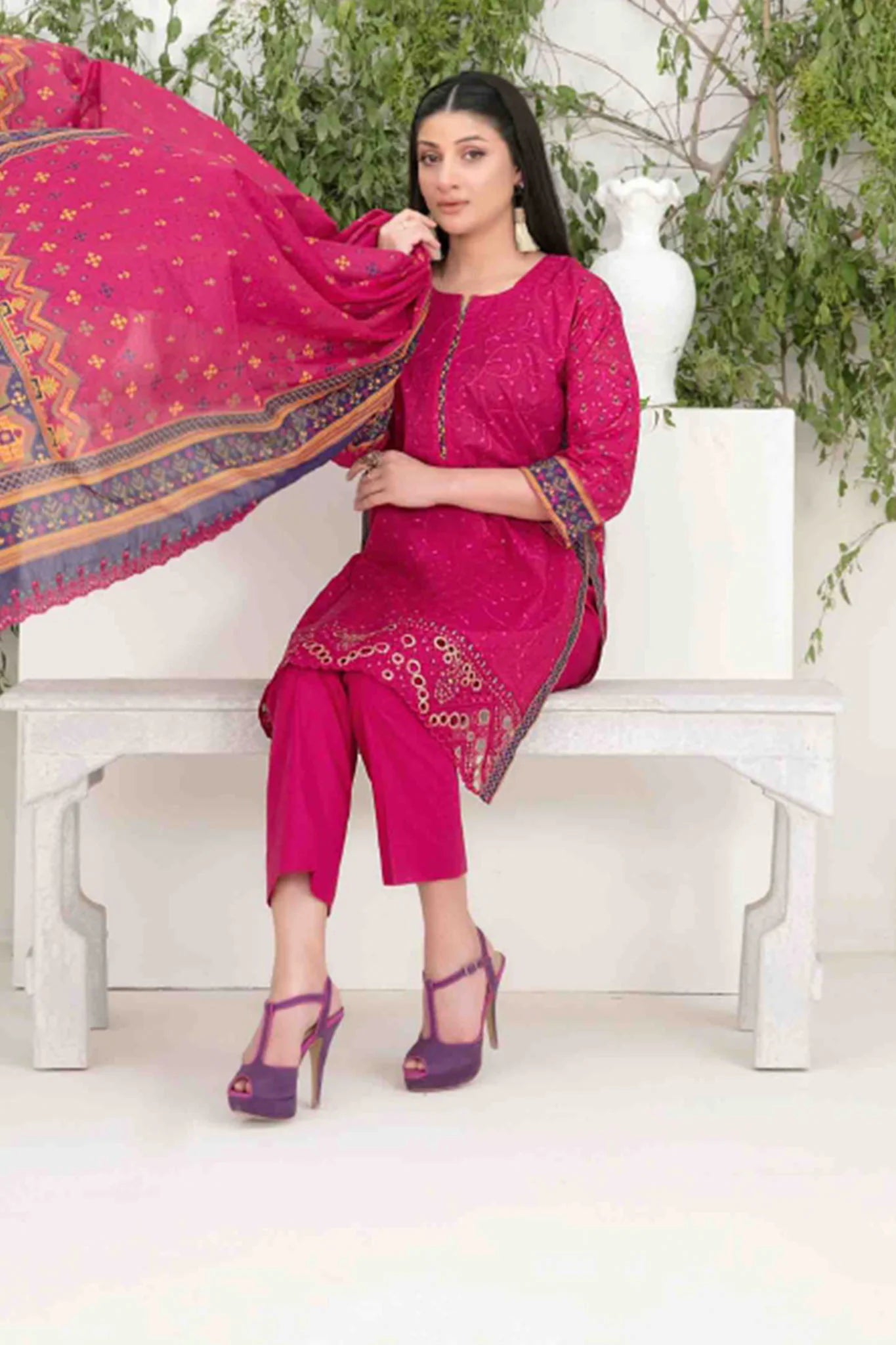 Tawakkal - Shazmina Print Embroidered Lawn D-1052