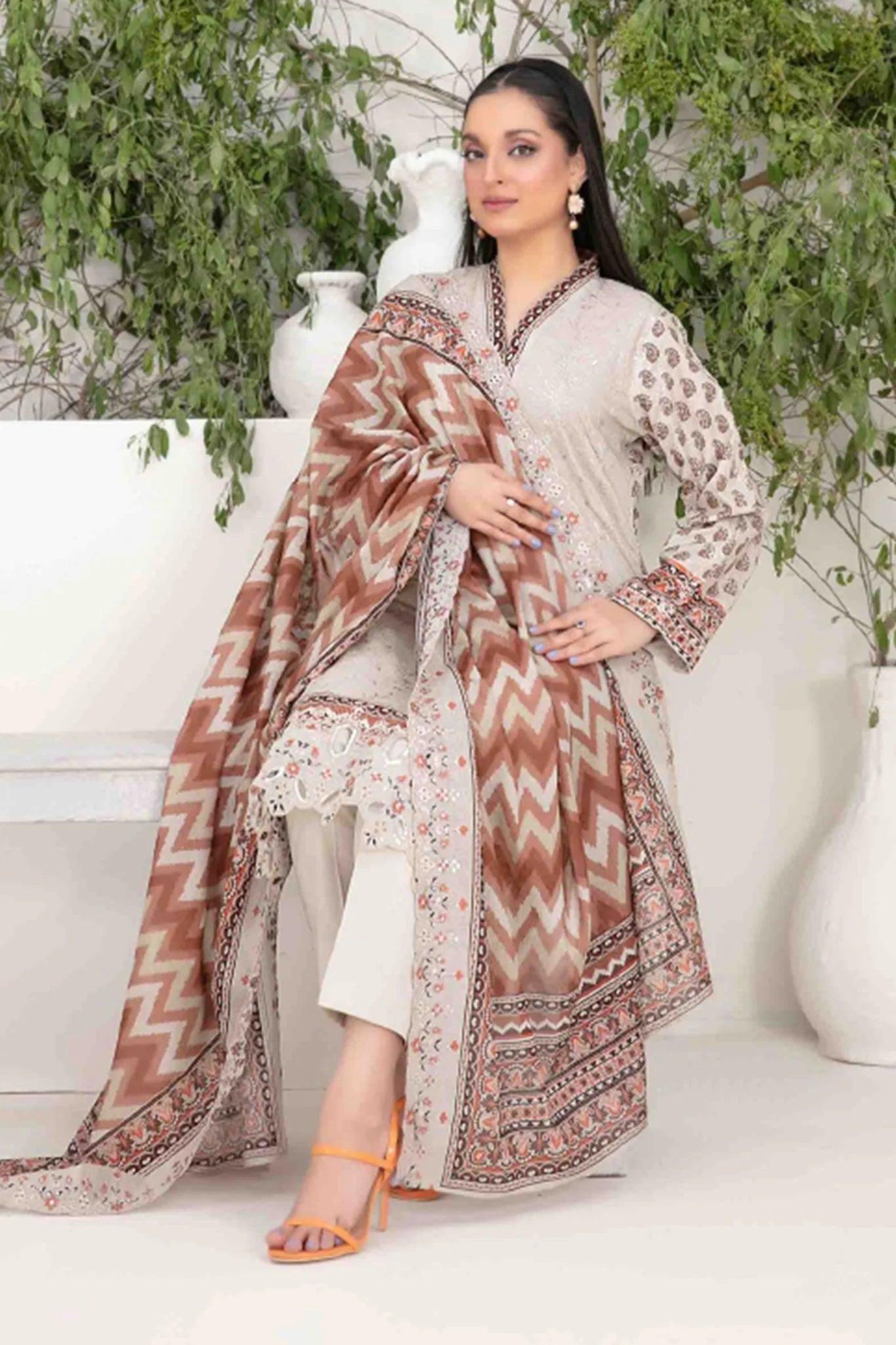 Tawakkal - Shazmina Print Embroidered Lawn D-1054