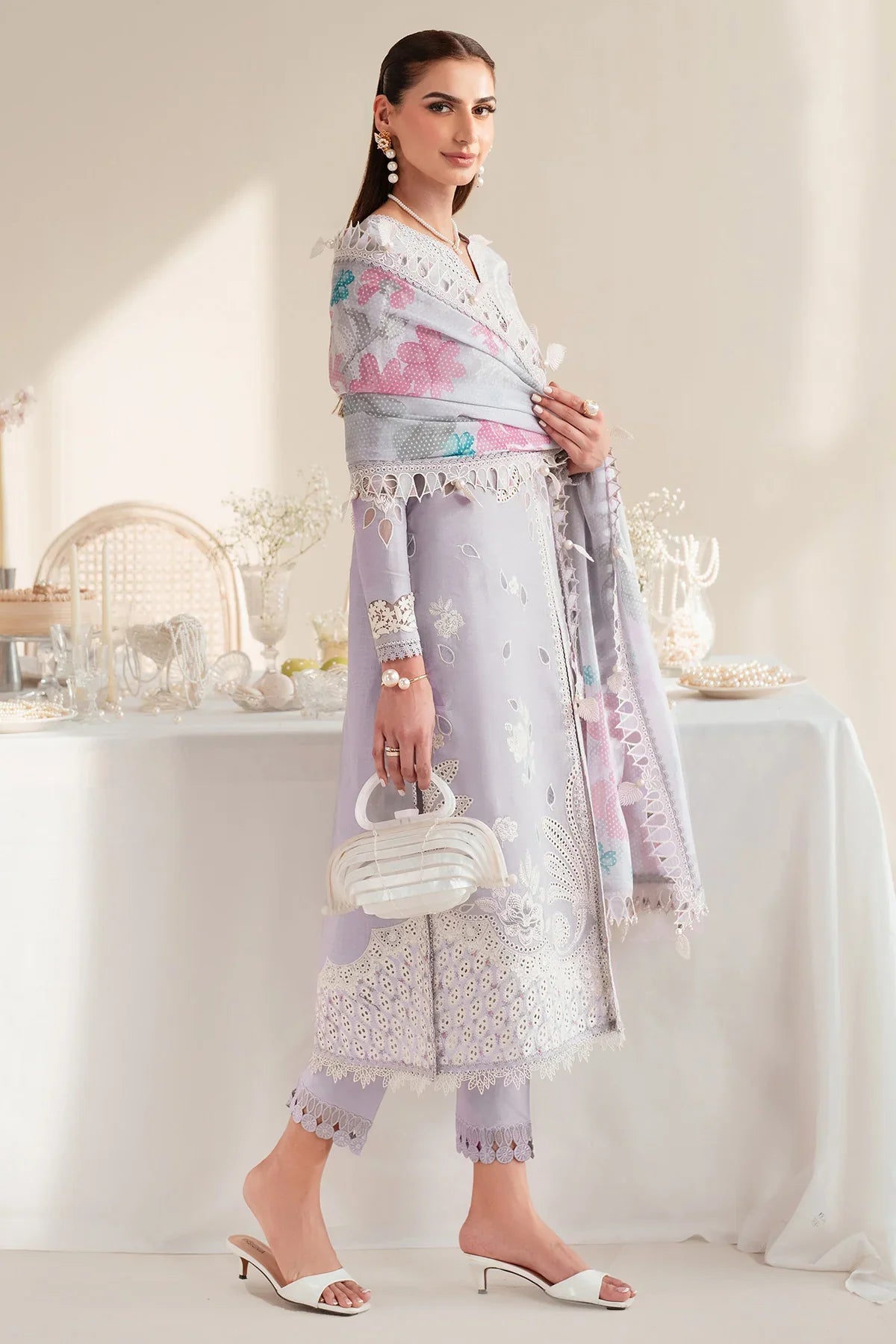 EMBROIDERED DOBBY LAWN IL25-D06