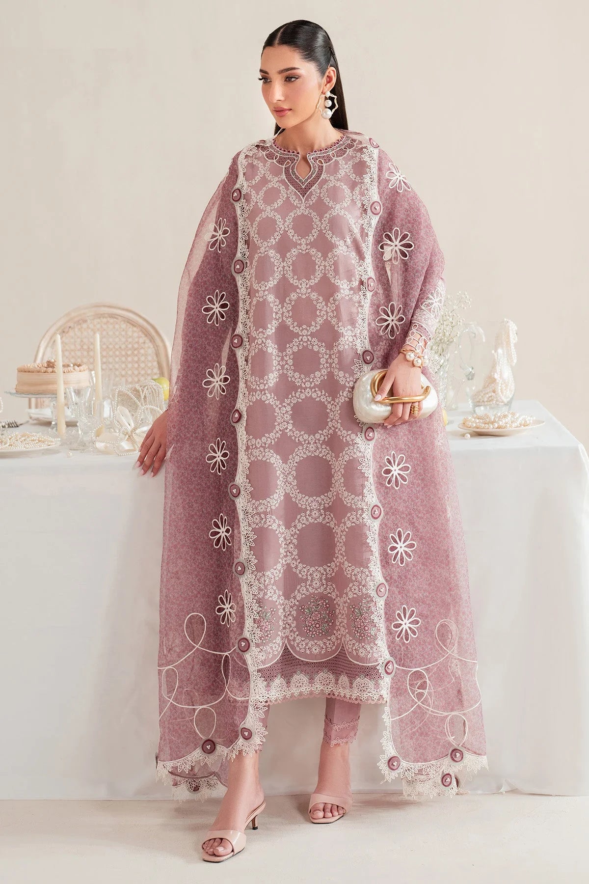 JAZMIN - EMBROIDERED LAWN - IL25-D10