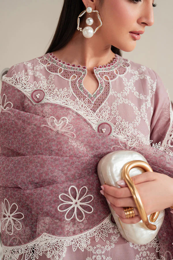 JAZMIN - EMBROIDERED LAWN - IL25-D10