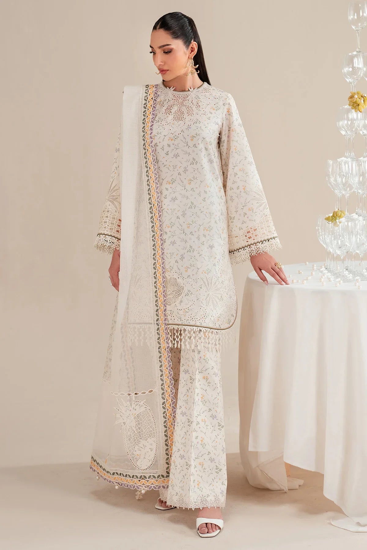 EMBROIDERED LAWN IL25-D09