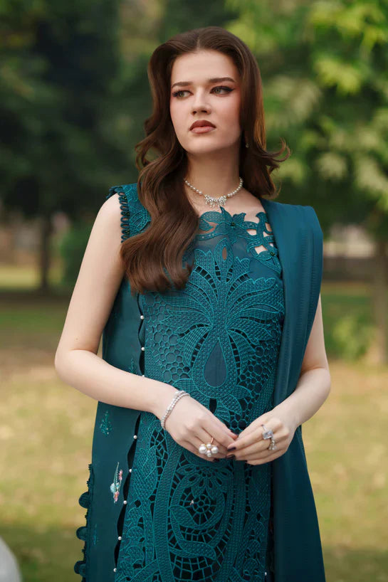 SQ-04 | 3 PC LAWN