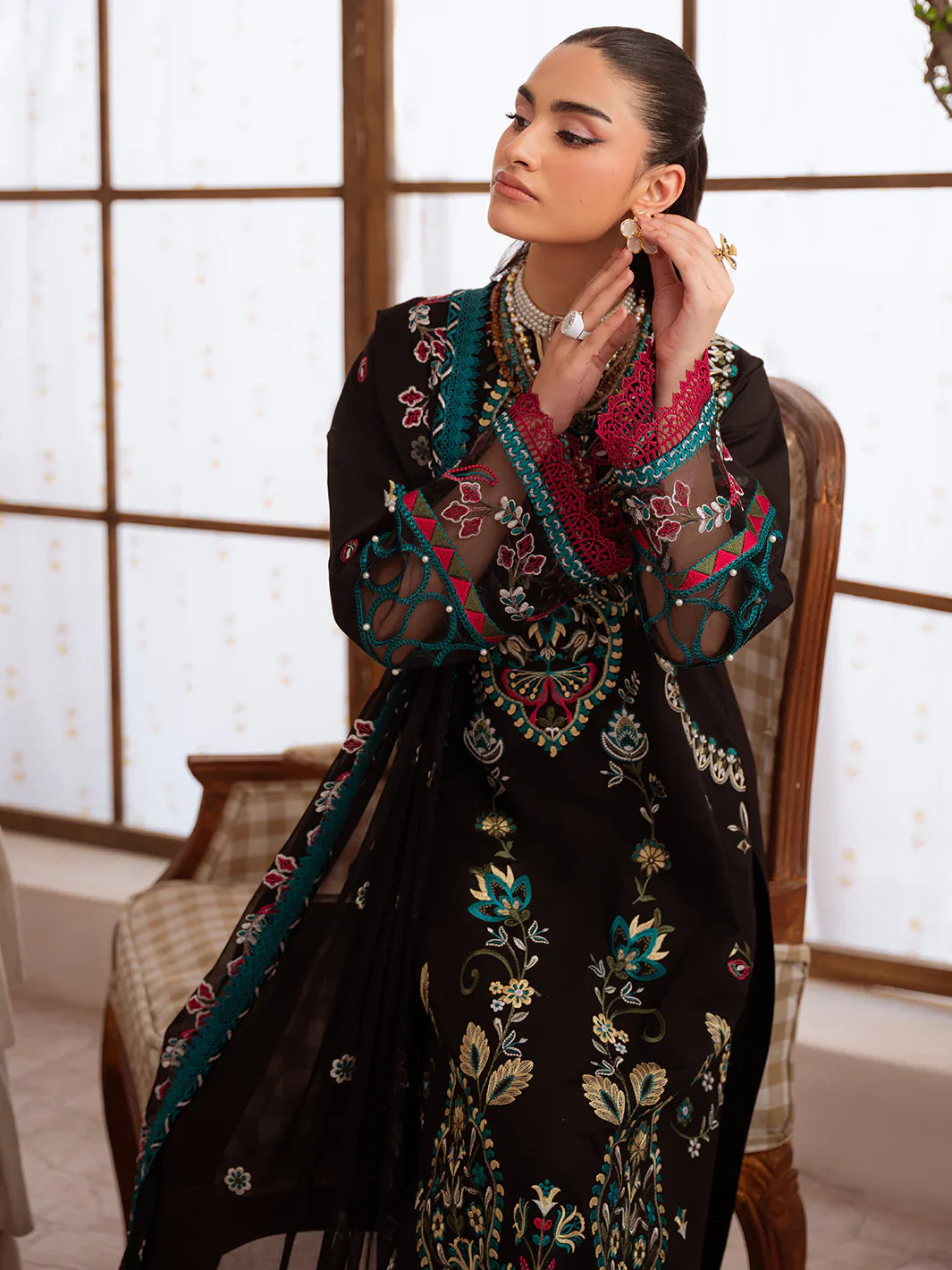 Mahnur - Shanaya - Embroidered Lawn - SN-08
