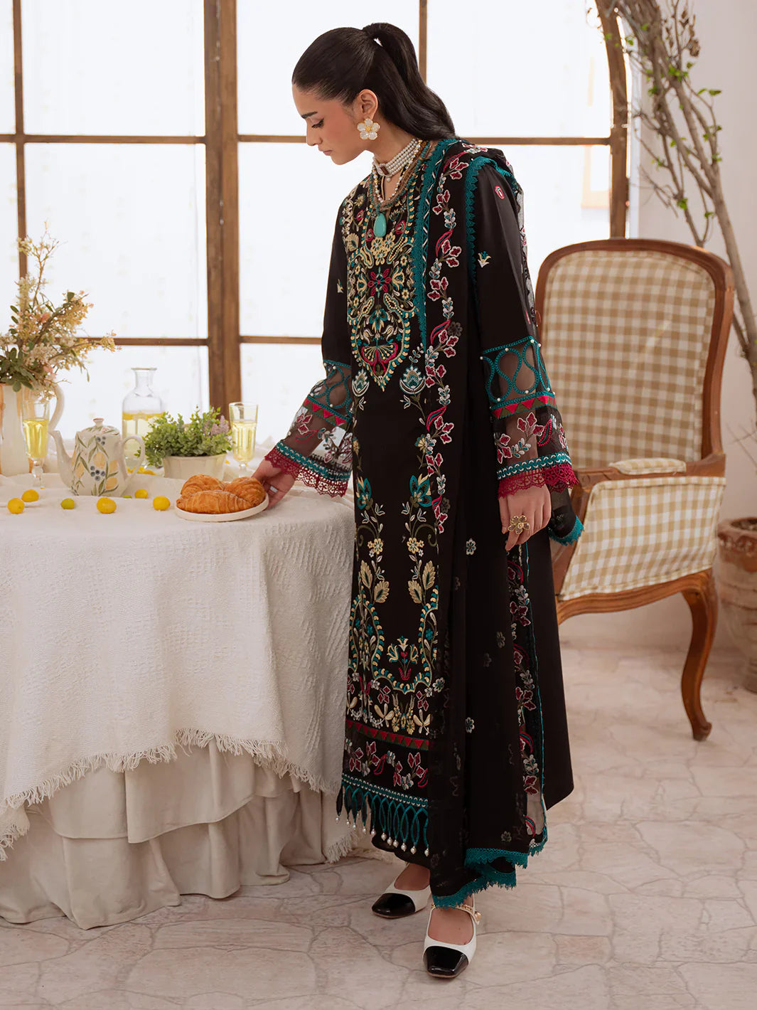 Mahnur - Shanaya - Embroidered Lawn - SN-08