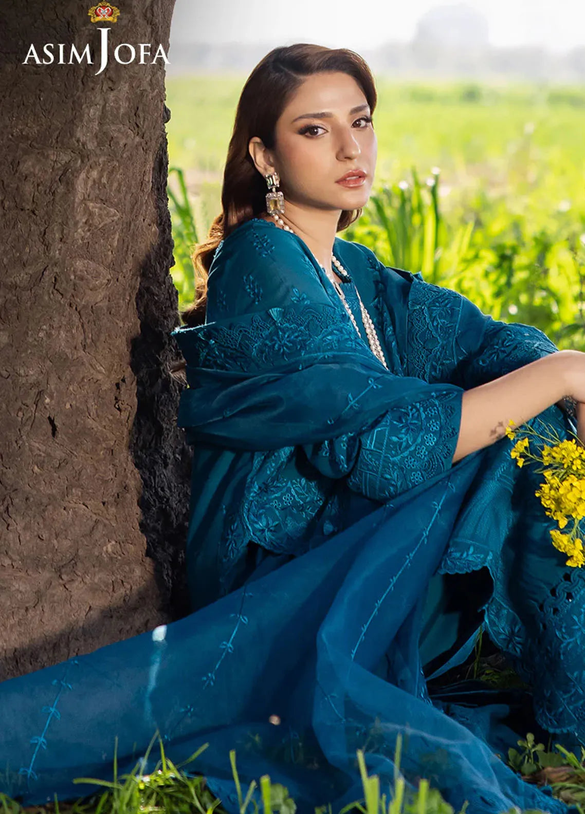 AJELL-17 EMBROIDERED LAWN 3 PCS