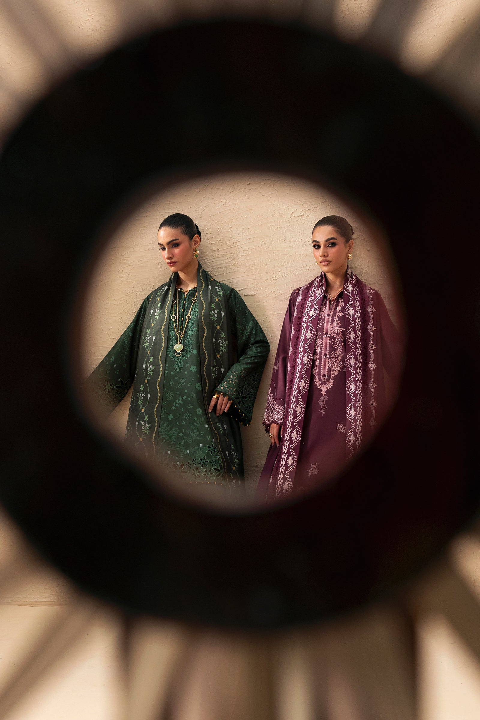 Qalamkar - QPrints Winter '26 - Linen - QPW-02 (B) Veena