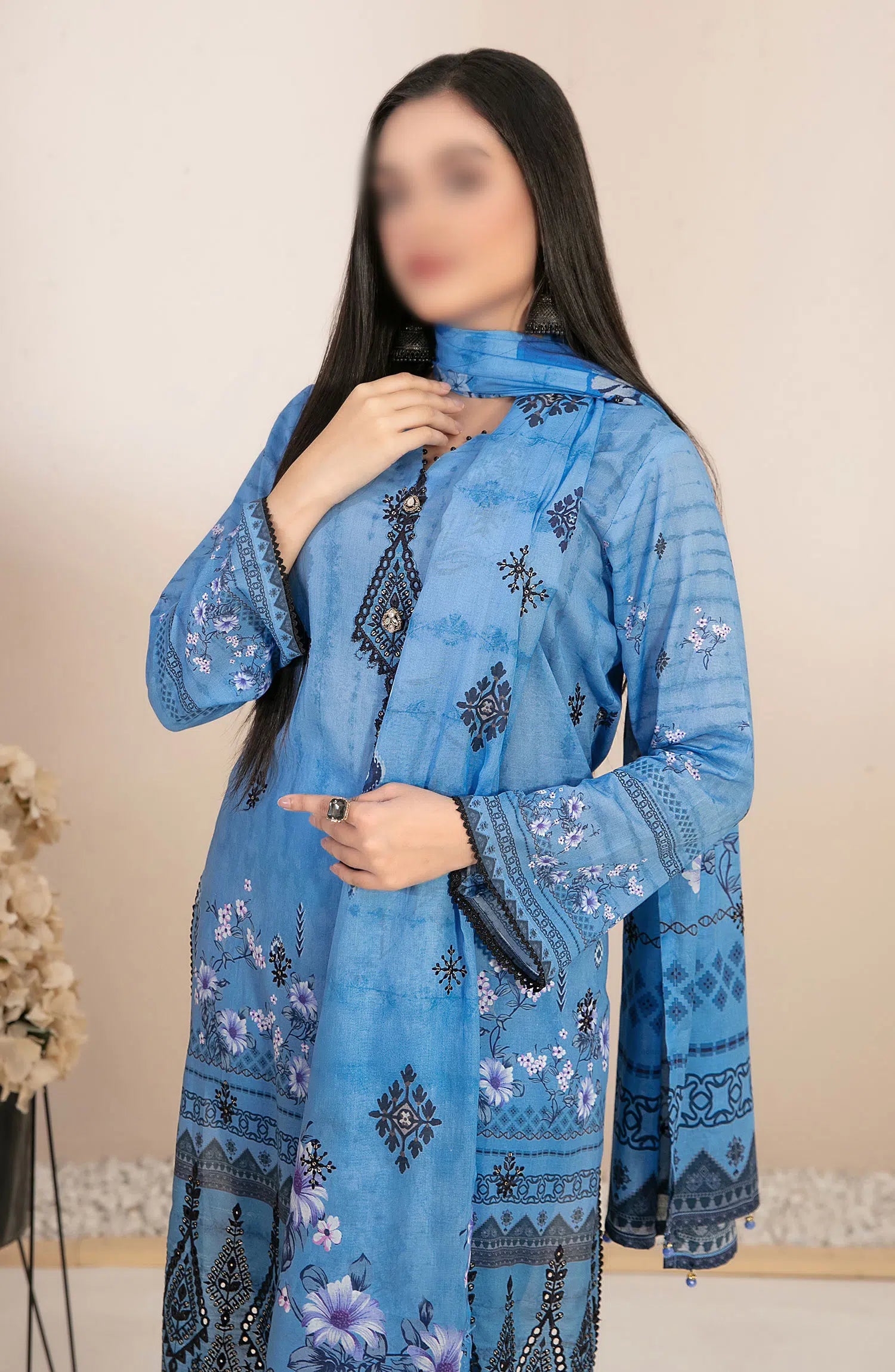 Tawakkal - Roha Print Embroidered Lawn D-9328
