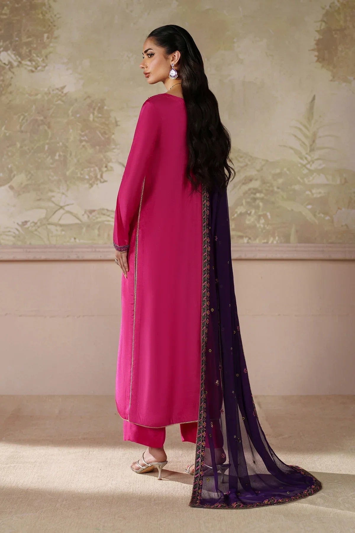 ZRF-SHE-04 Haneera
