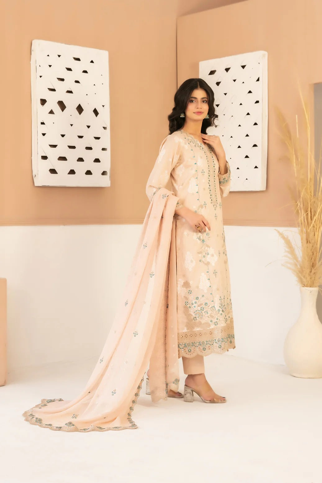 LAWN - ZAYLEE - D-2833 - Zaylee