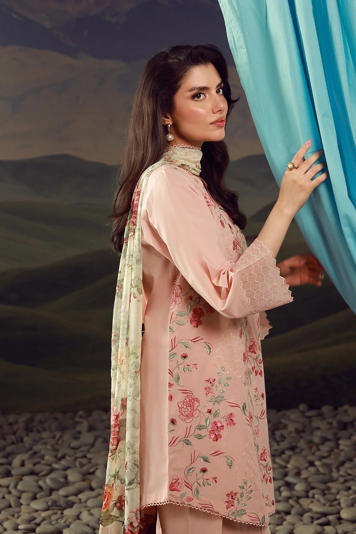 LAWN - Festive Edit - Vol 2 - Rose Mirage