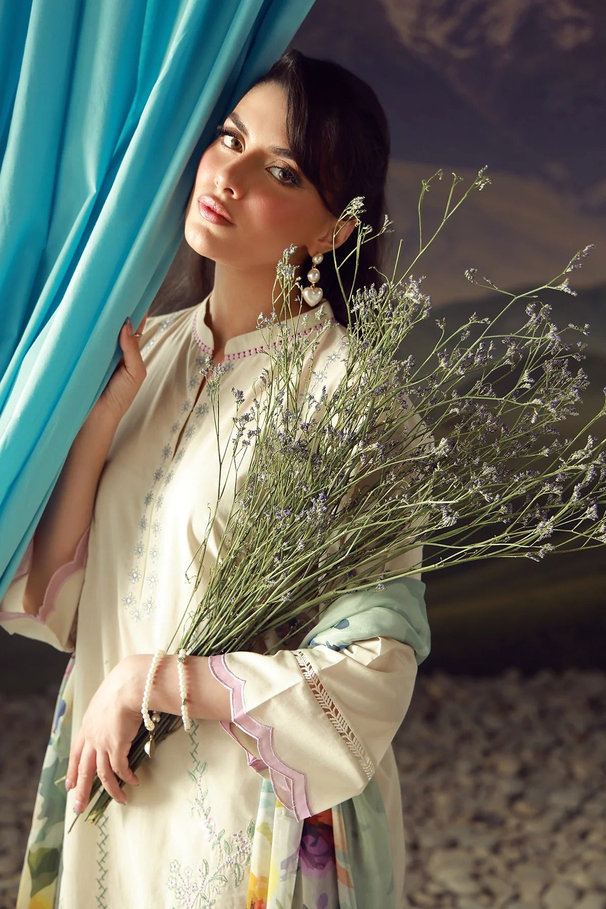 LAWN - Festive Edit - Vol 2 - Ivory Bloom
