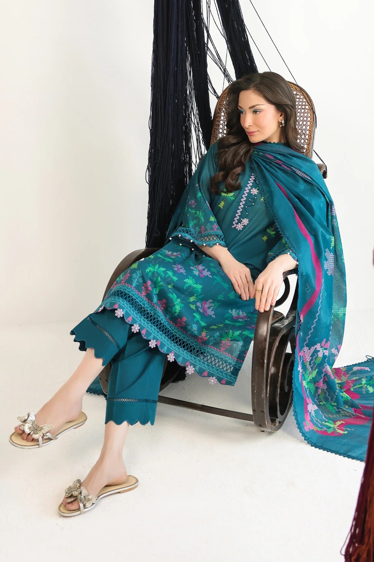 LAWN - Rhea - Verdant Muse