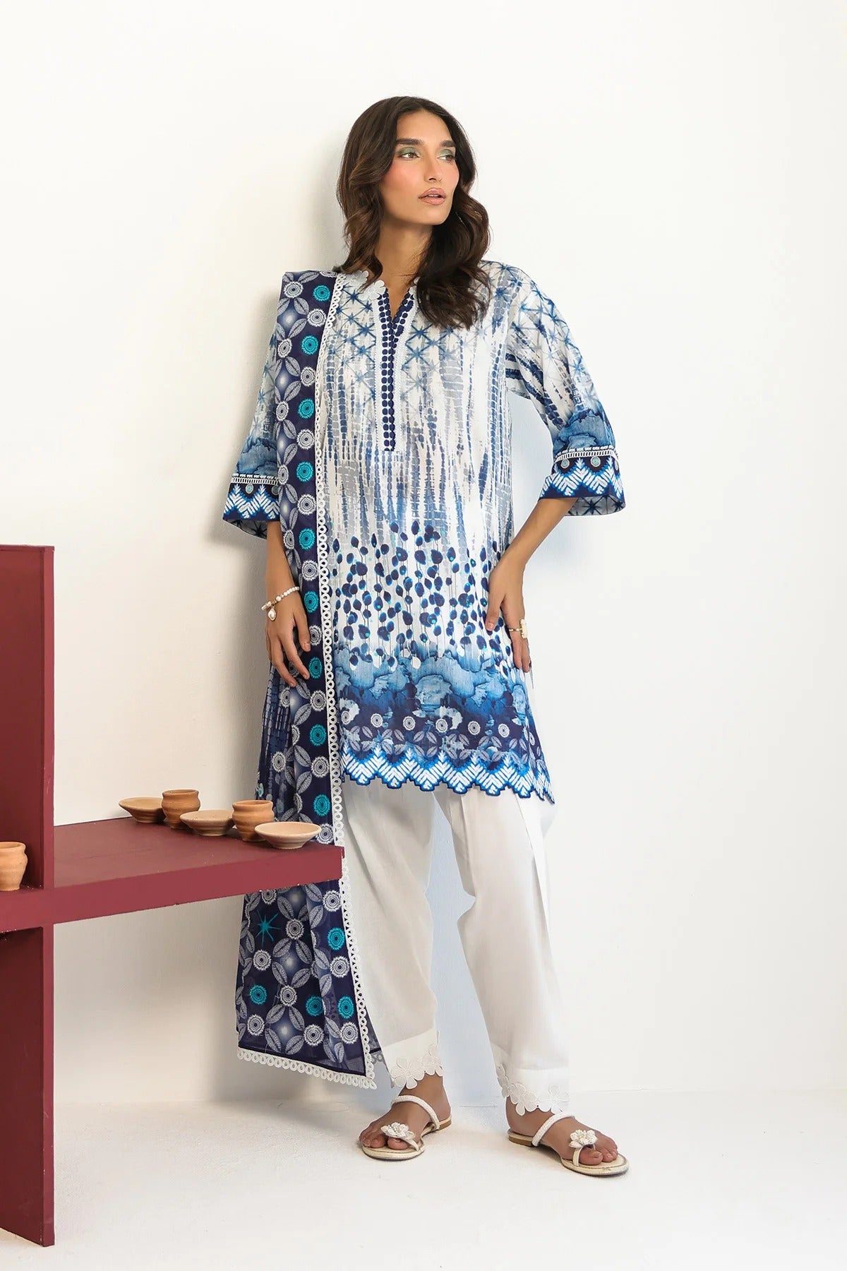 LAWN - Rhea - Indigo Lattice