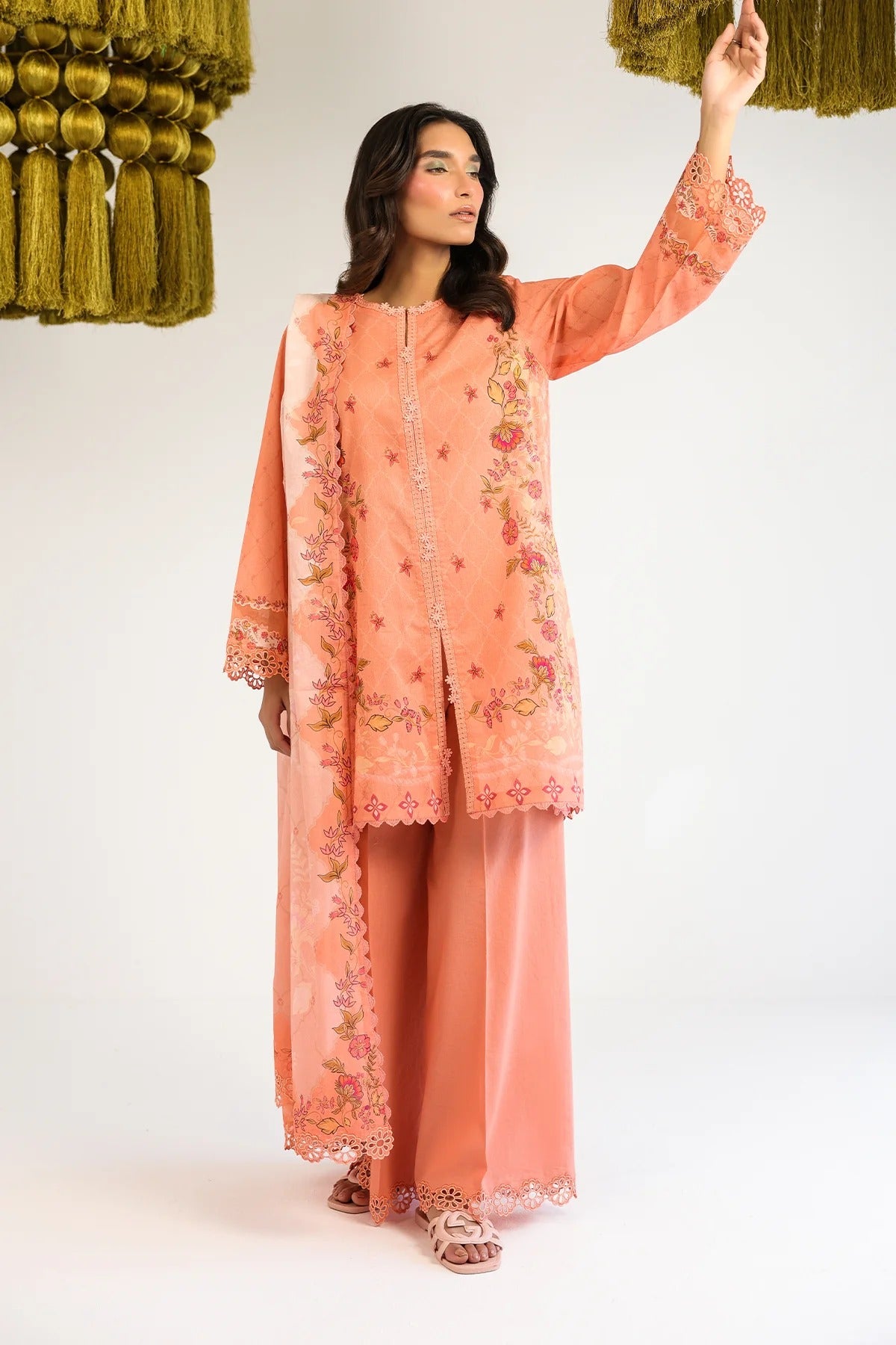 LAWN - Rhea - Apricot Whisper