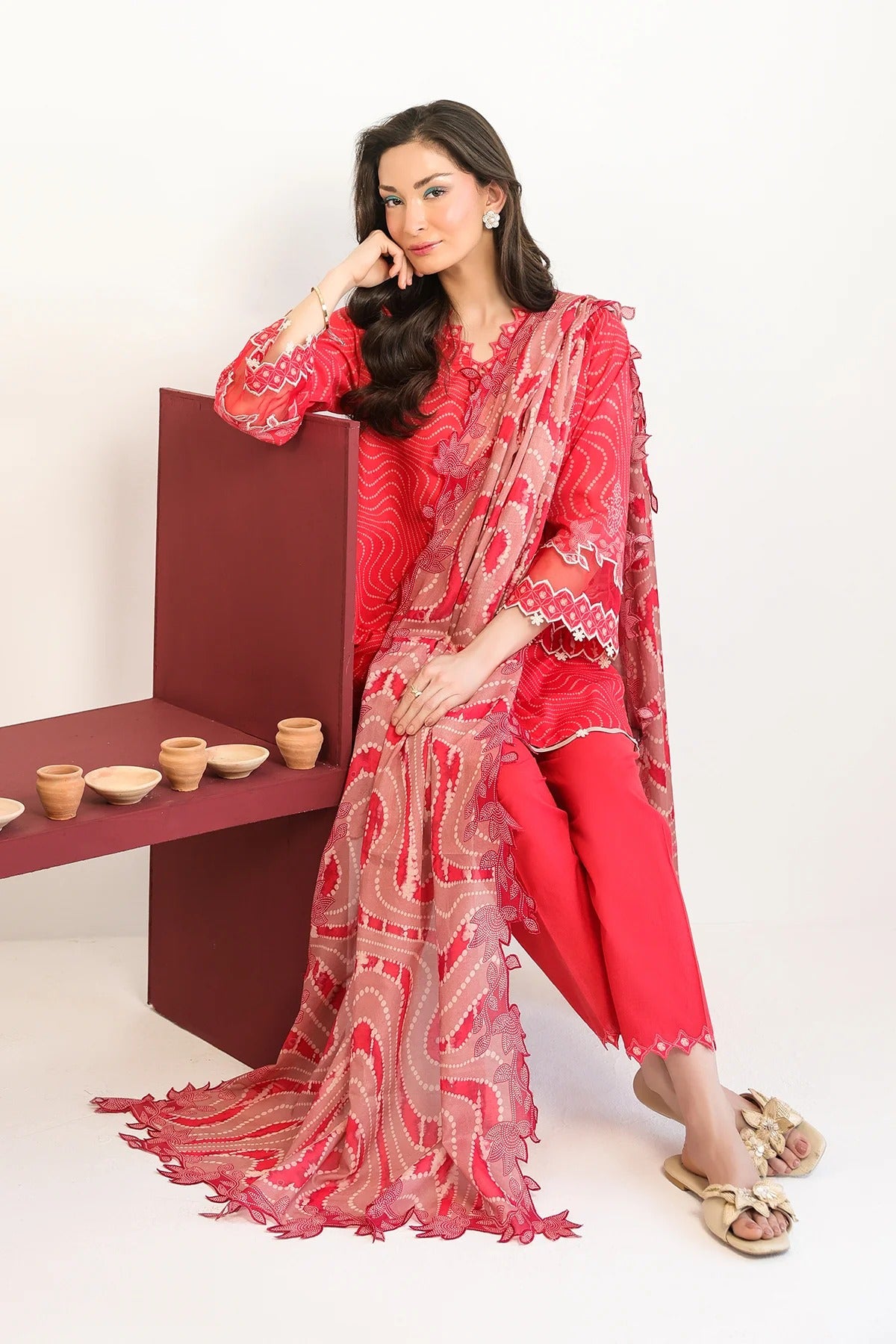 LAWN - Rhea - Rouge Heirloom
